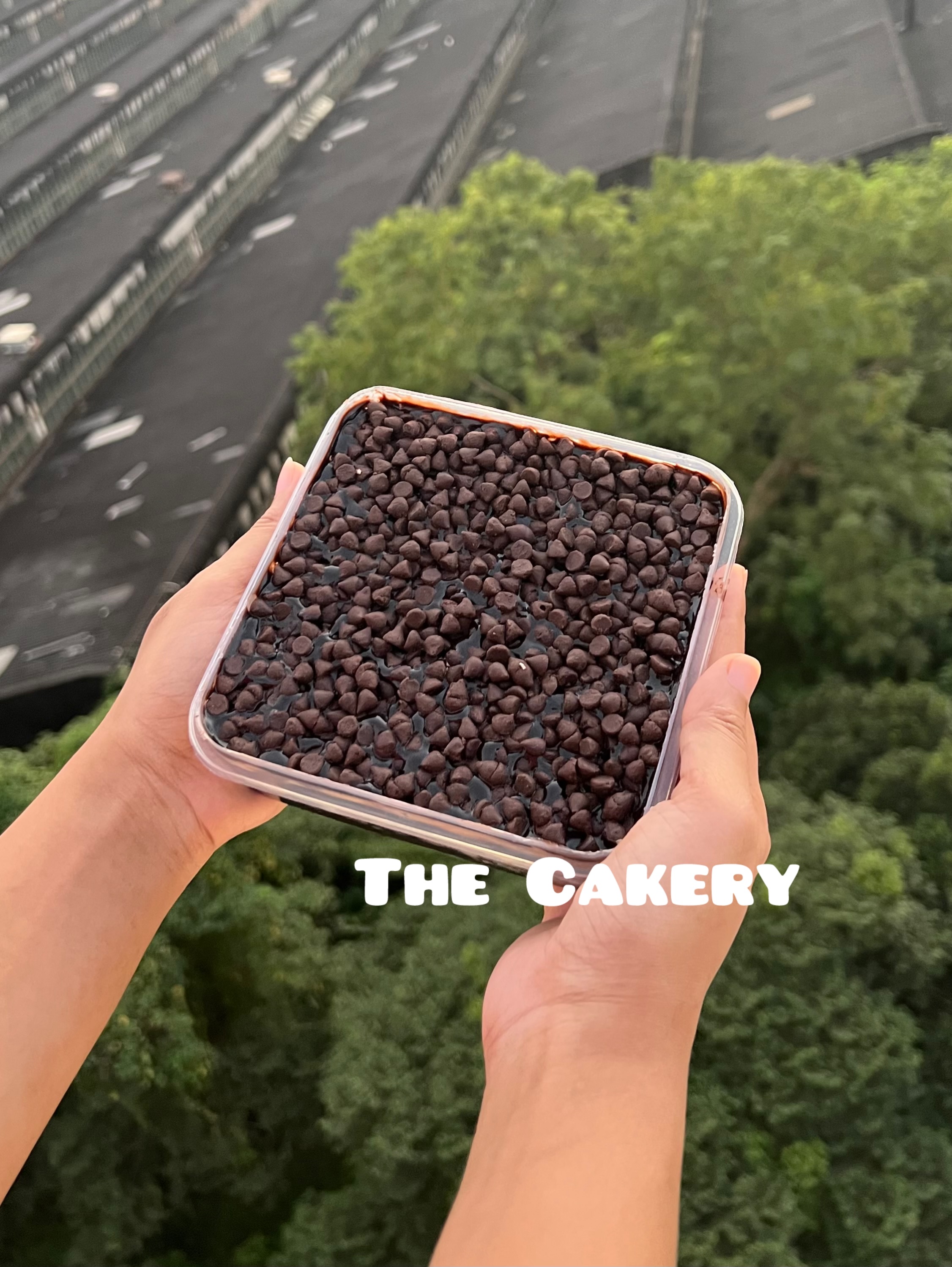 Overloaded Chocolate Tub Cake_img_0