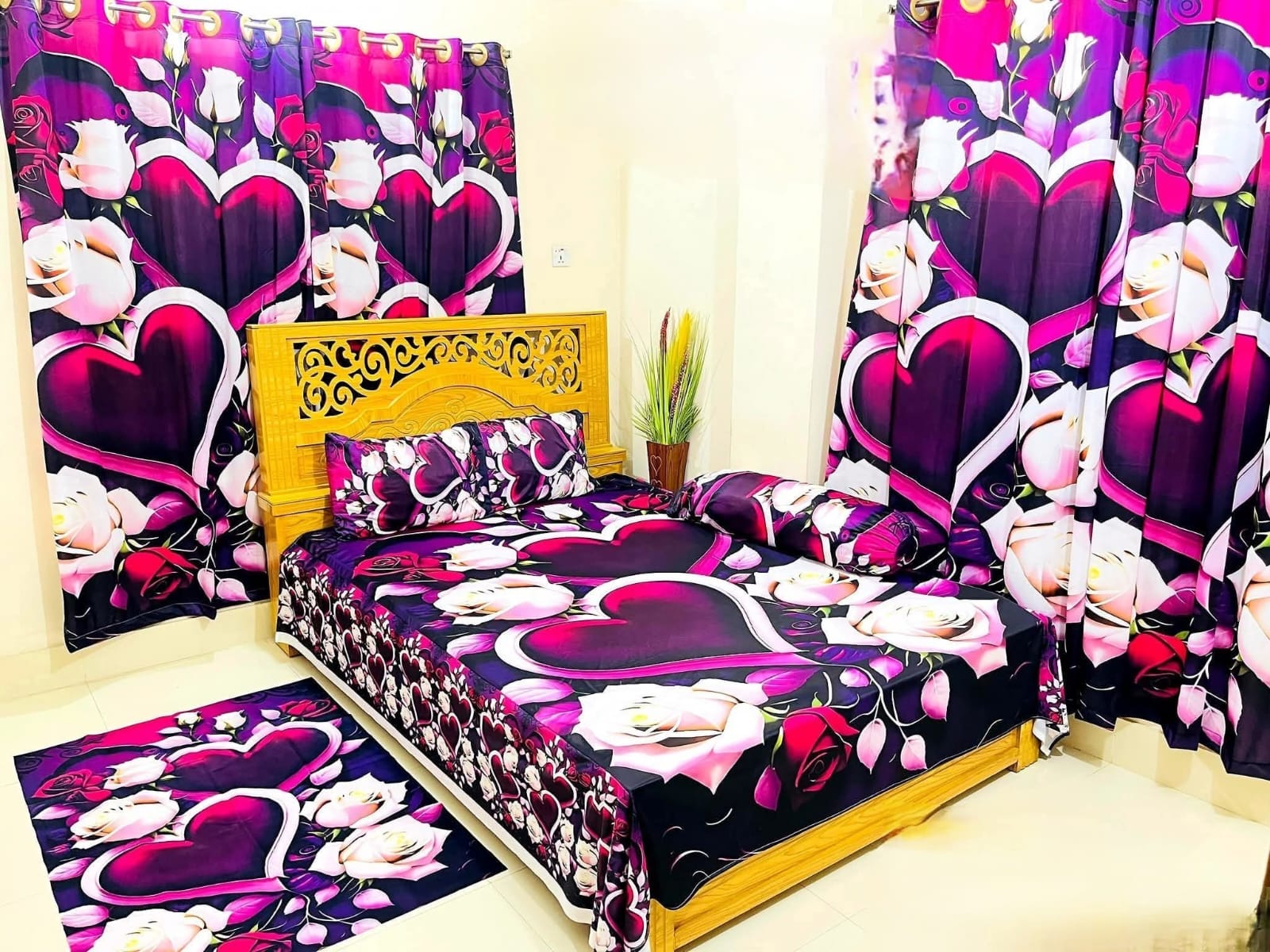 Water Proof China Premium 3D Design Bed Sheet King Size (7 ft/8 ft) ) (CHINA)_img_0