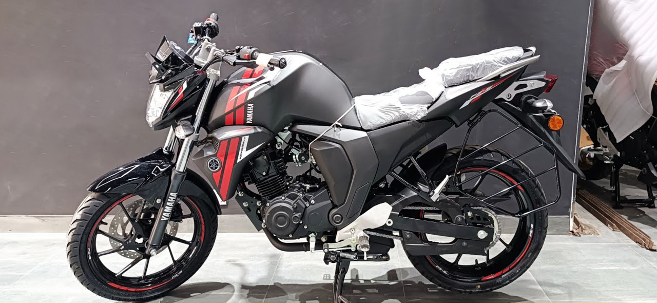 Full Set Sticker for Yamaha FZS V2 (Dark Night-New Model) bike. (Part Number 833M)_img_1