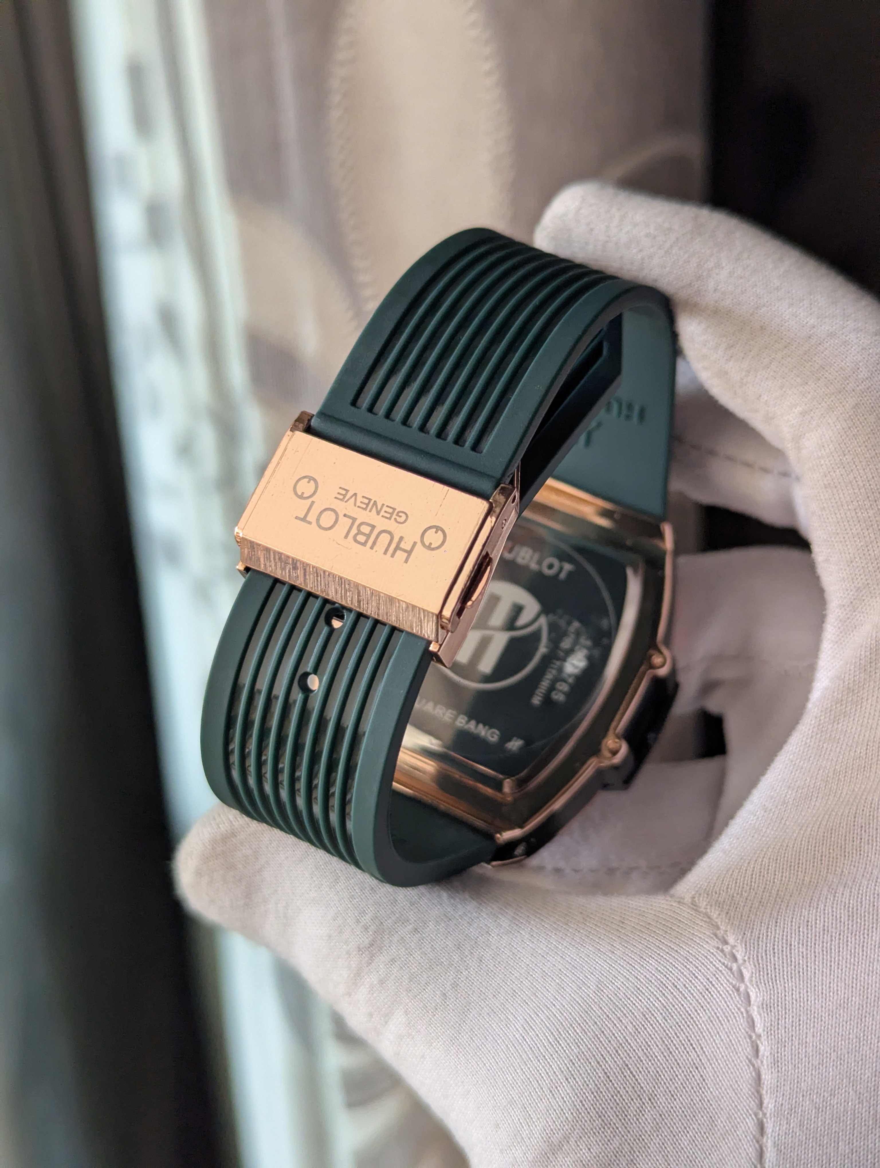 Hublot Square Green Quartz Watch_img_3