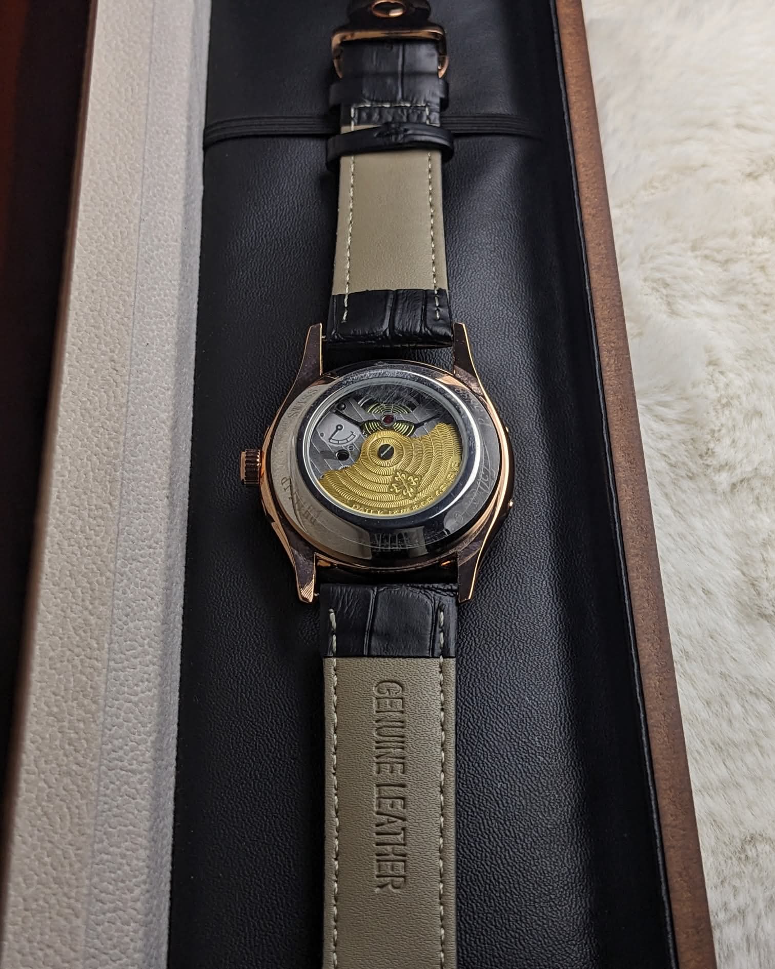 Patek Phillippe Quartz Watch Black Face_img_3