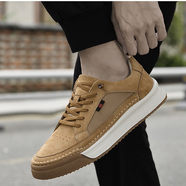 Trendy and versatile sneakers_img_1