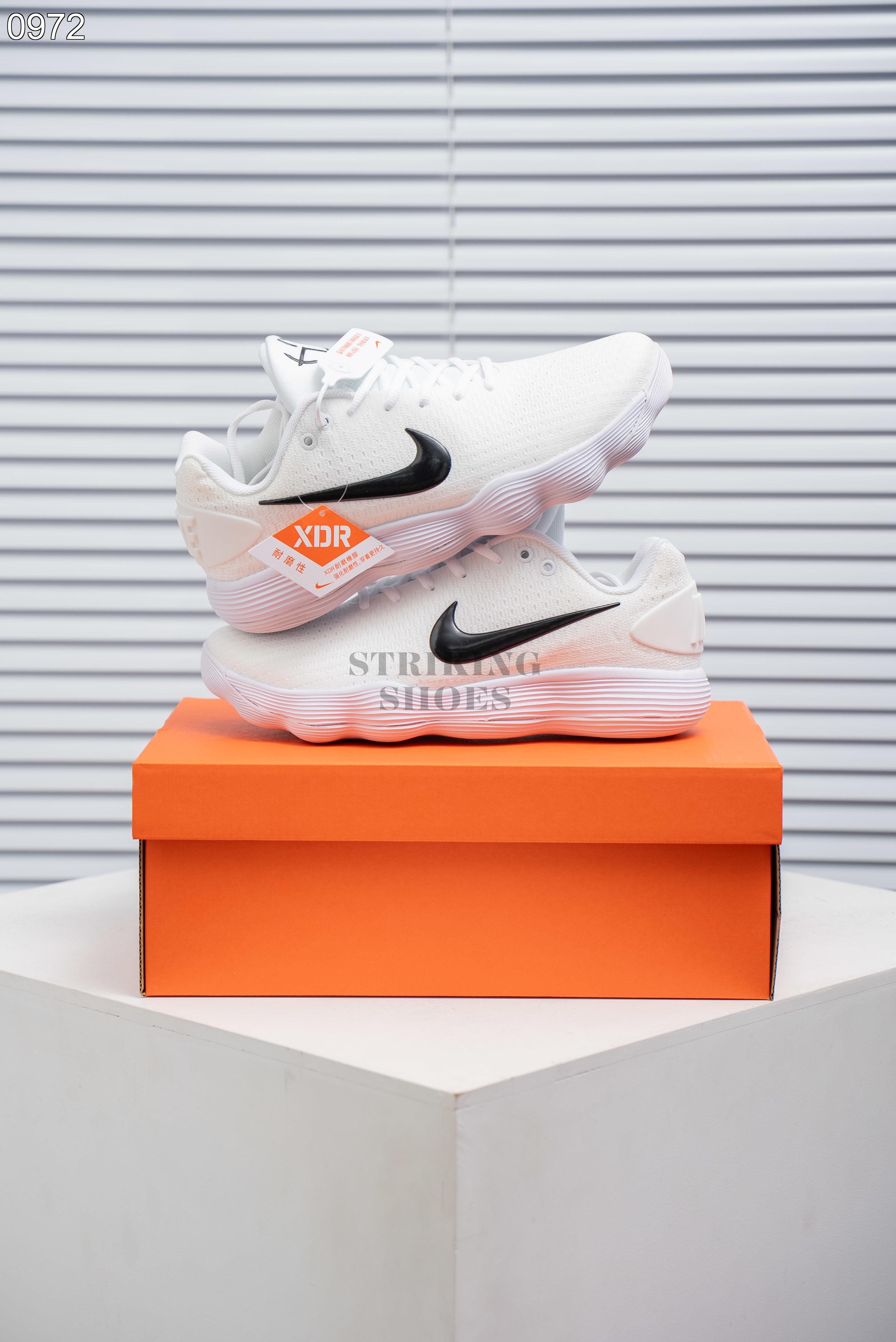 Nike Hyperdunk  Low_img_1