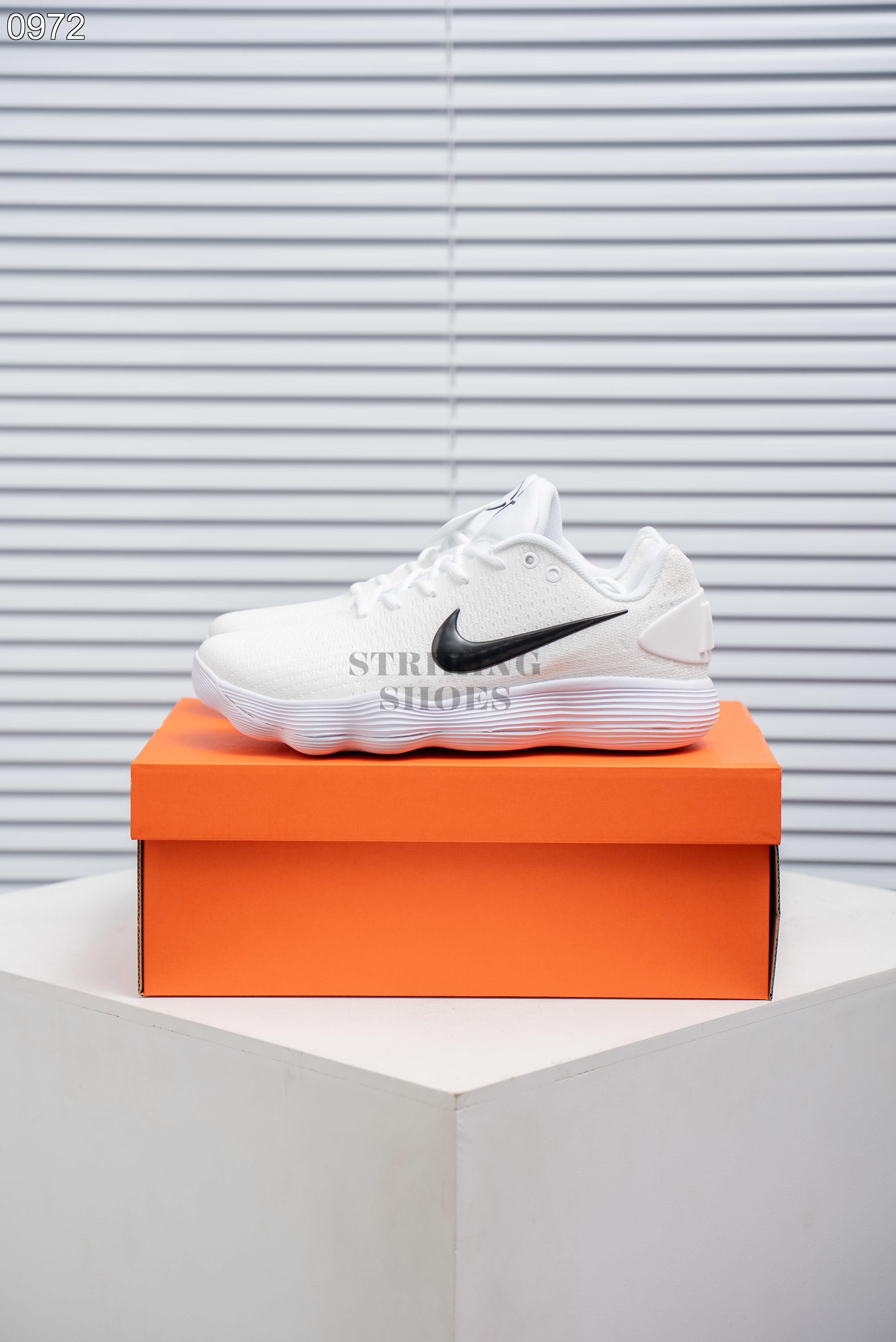 Nike Hyperdunk  Low_img_3