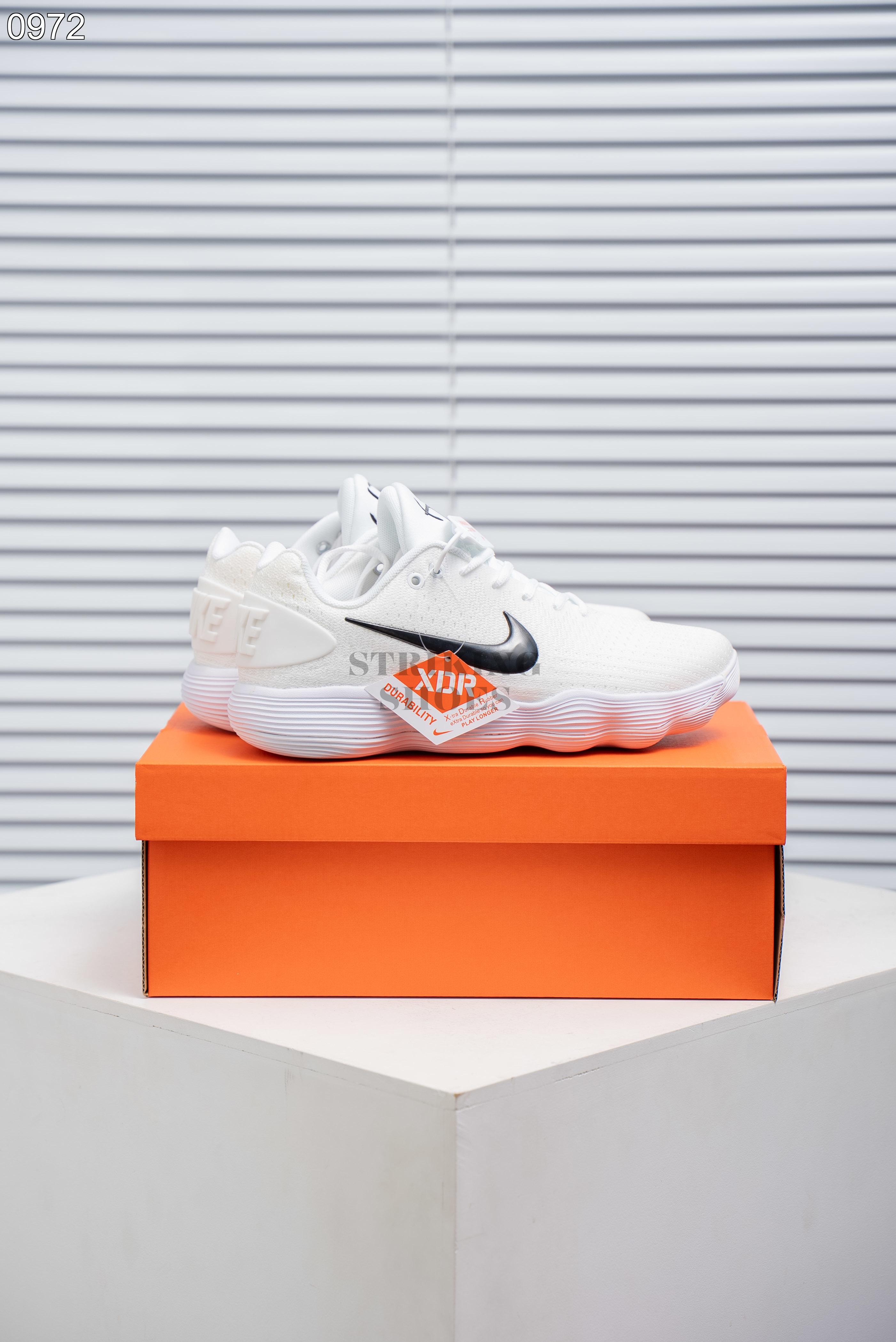 Nike Hyperdunk  Low_img_4