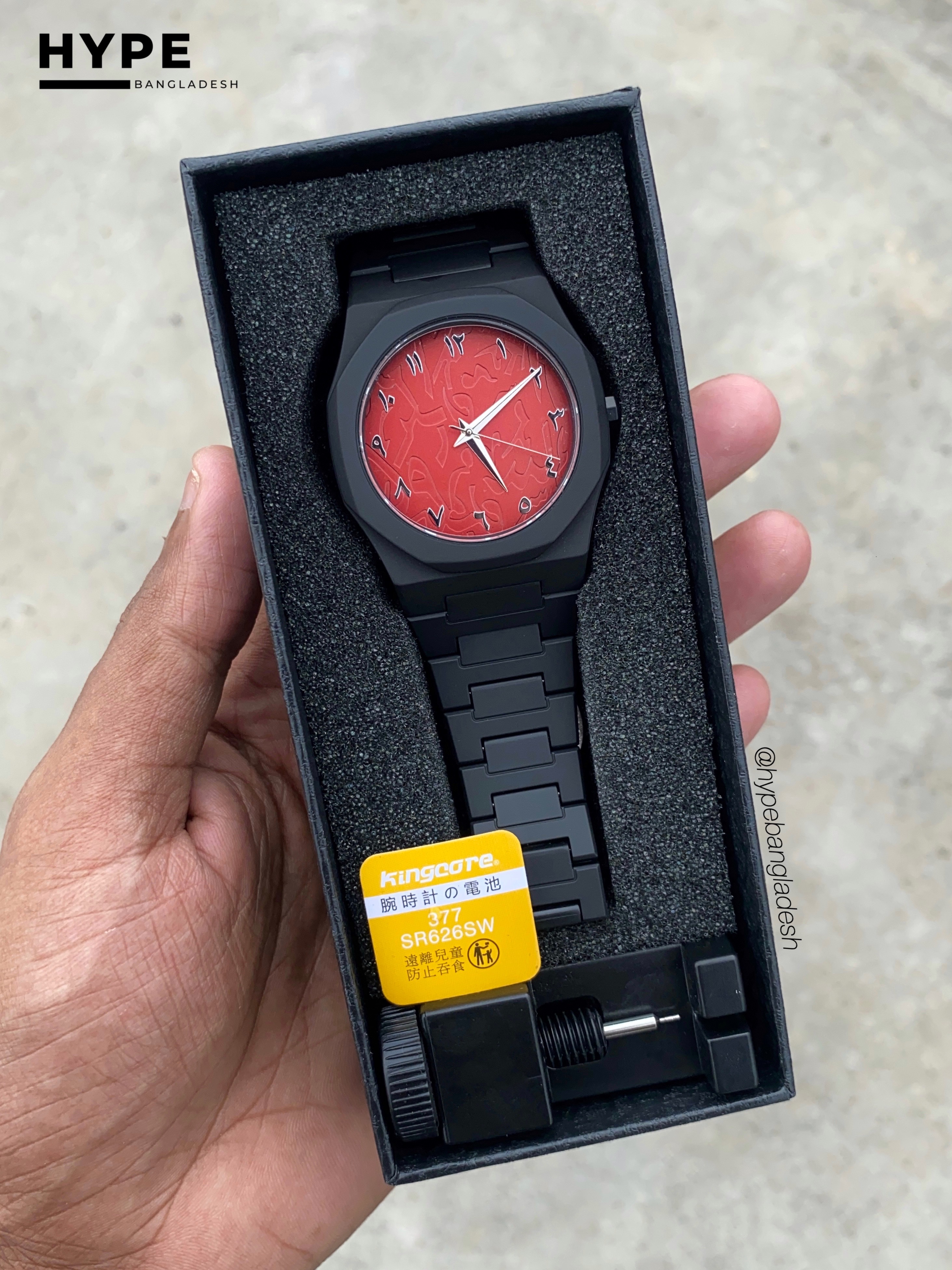 Red Calligraphy Dial Polycarbon Plastic Lightweight Watch_img_5