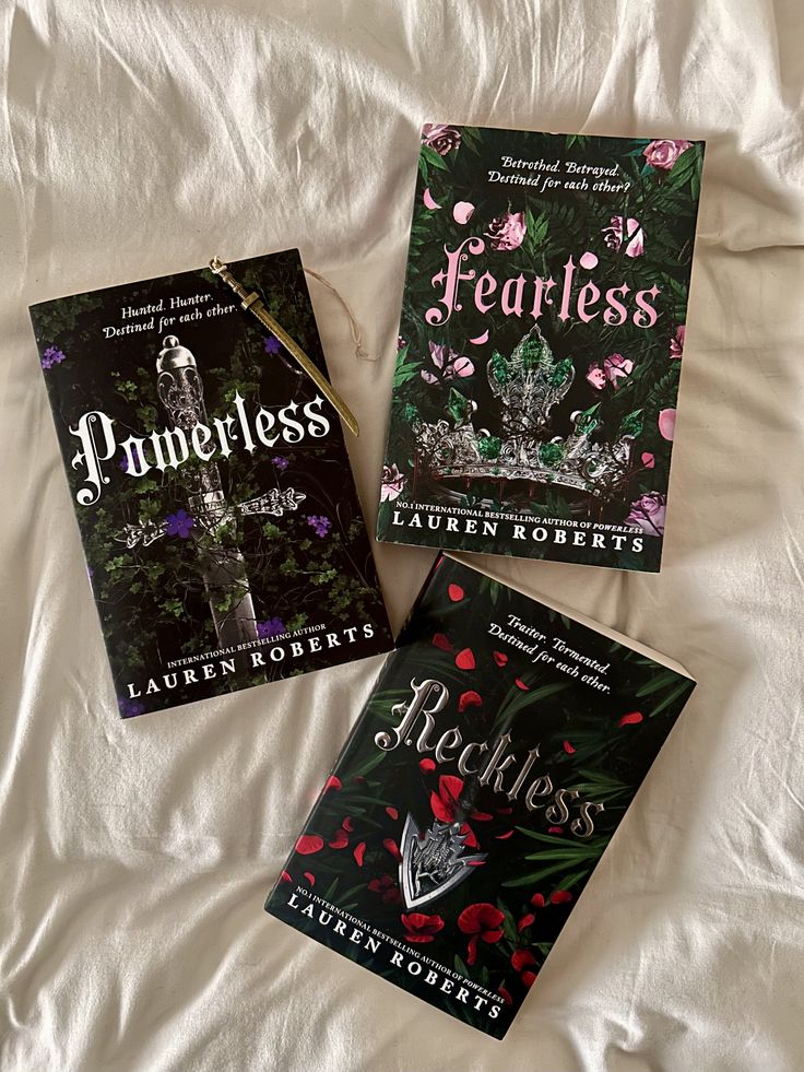 The Powerless Trilogy (3 Books) by Lauren Roberts_img_0