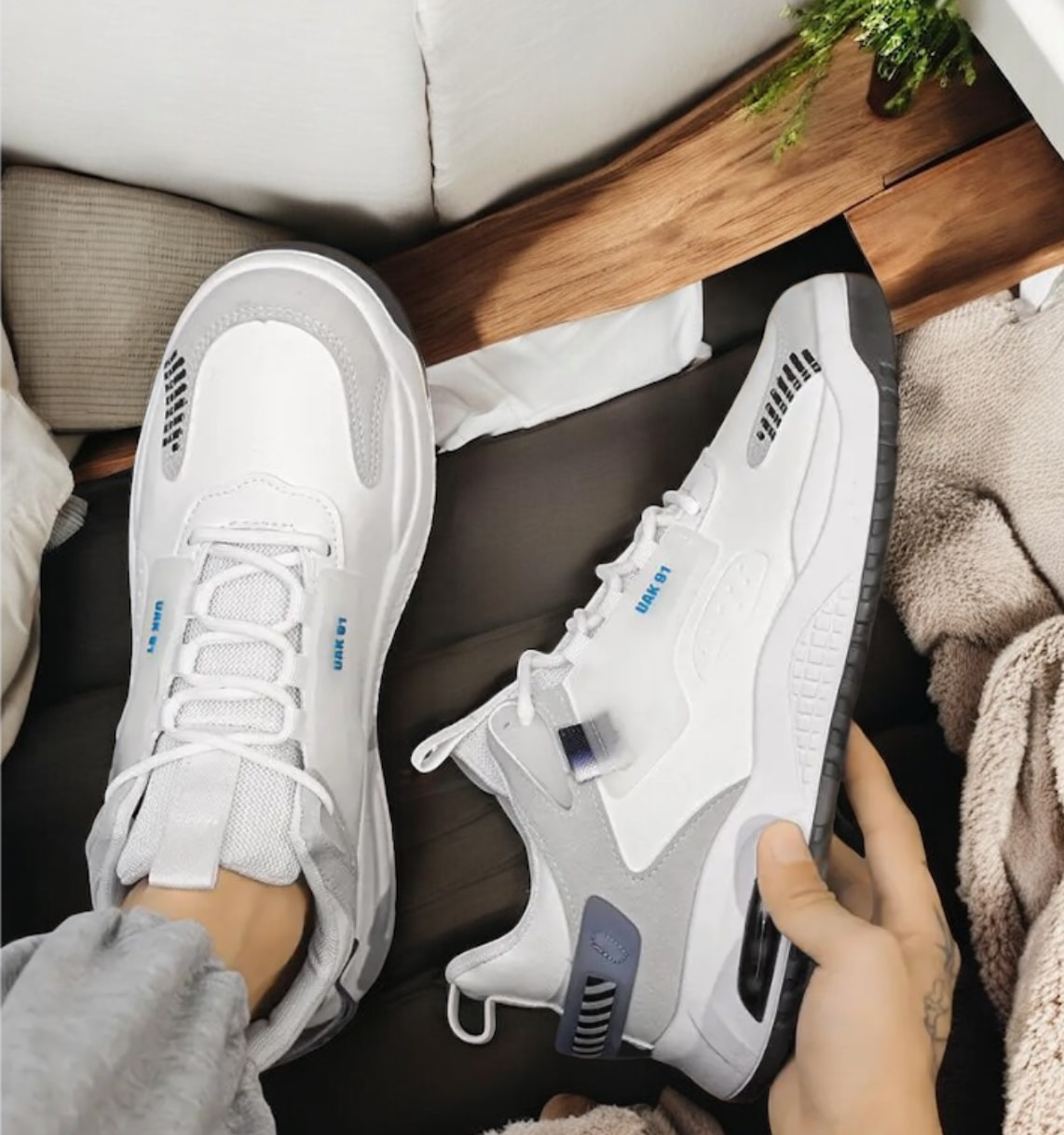 IMPORTED CHINA SNEAKERS_img_2