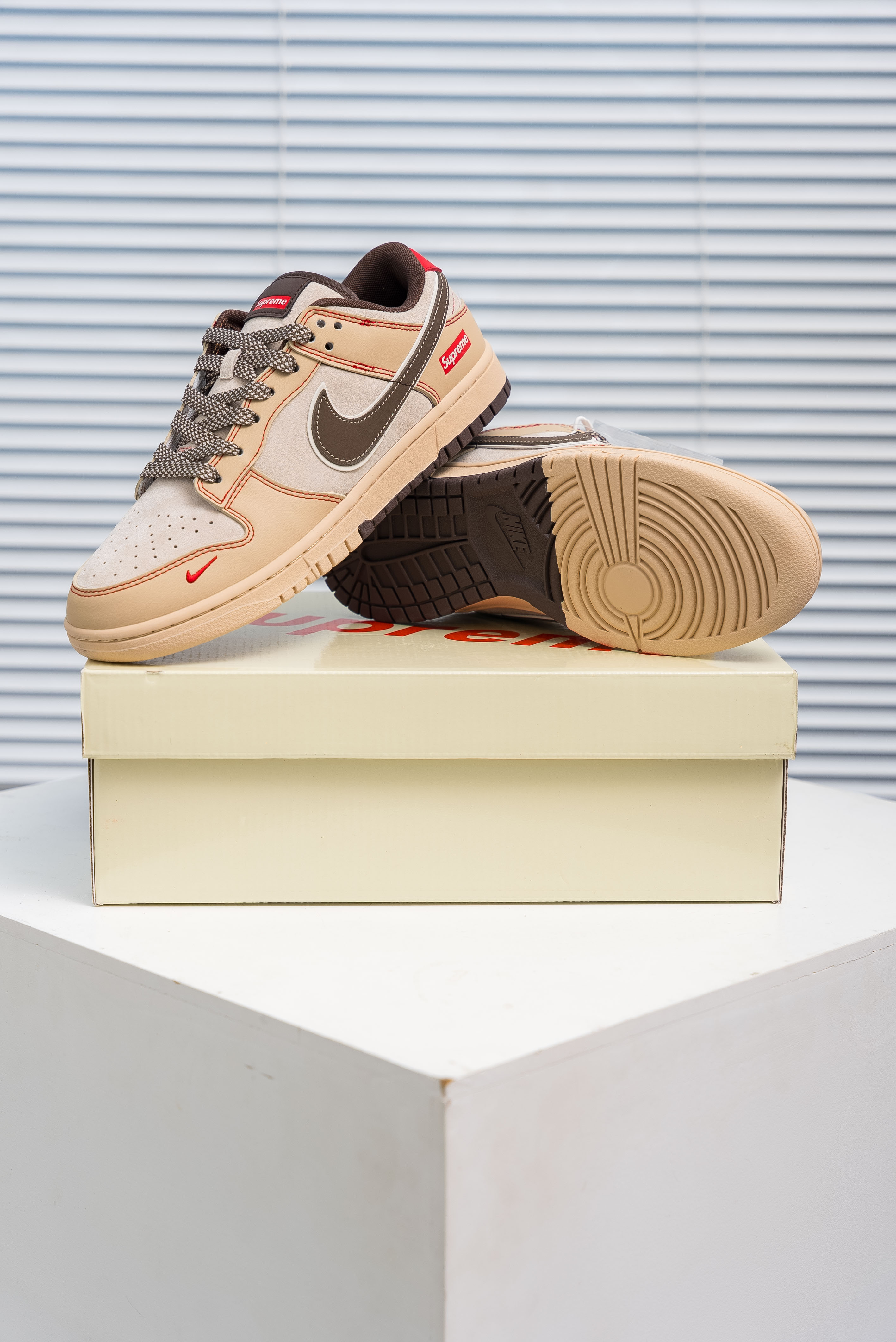 Nike SB Dunk Low Supreme_img_1