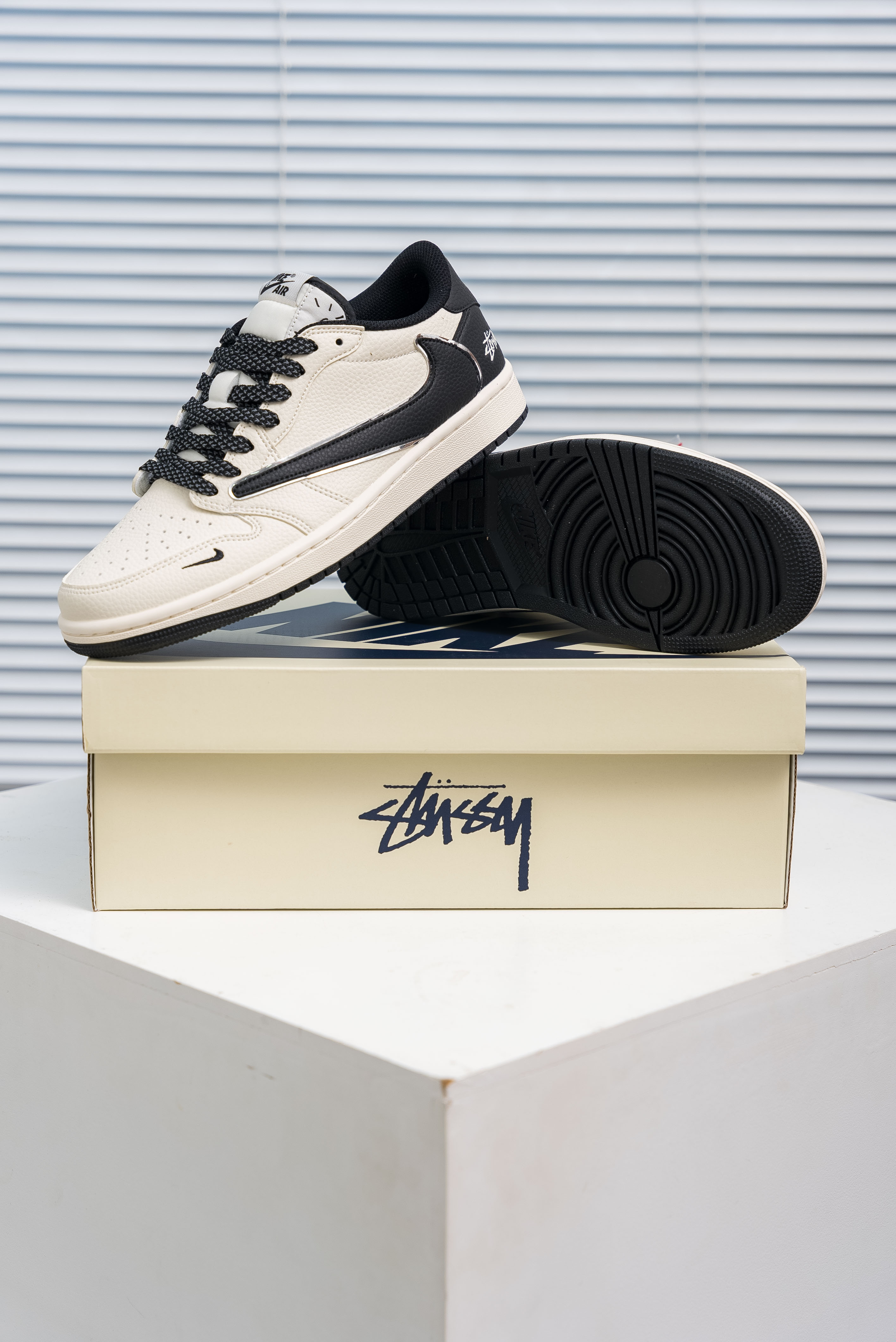 Nike Air Jordan 1 Low (1:1)_img_1