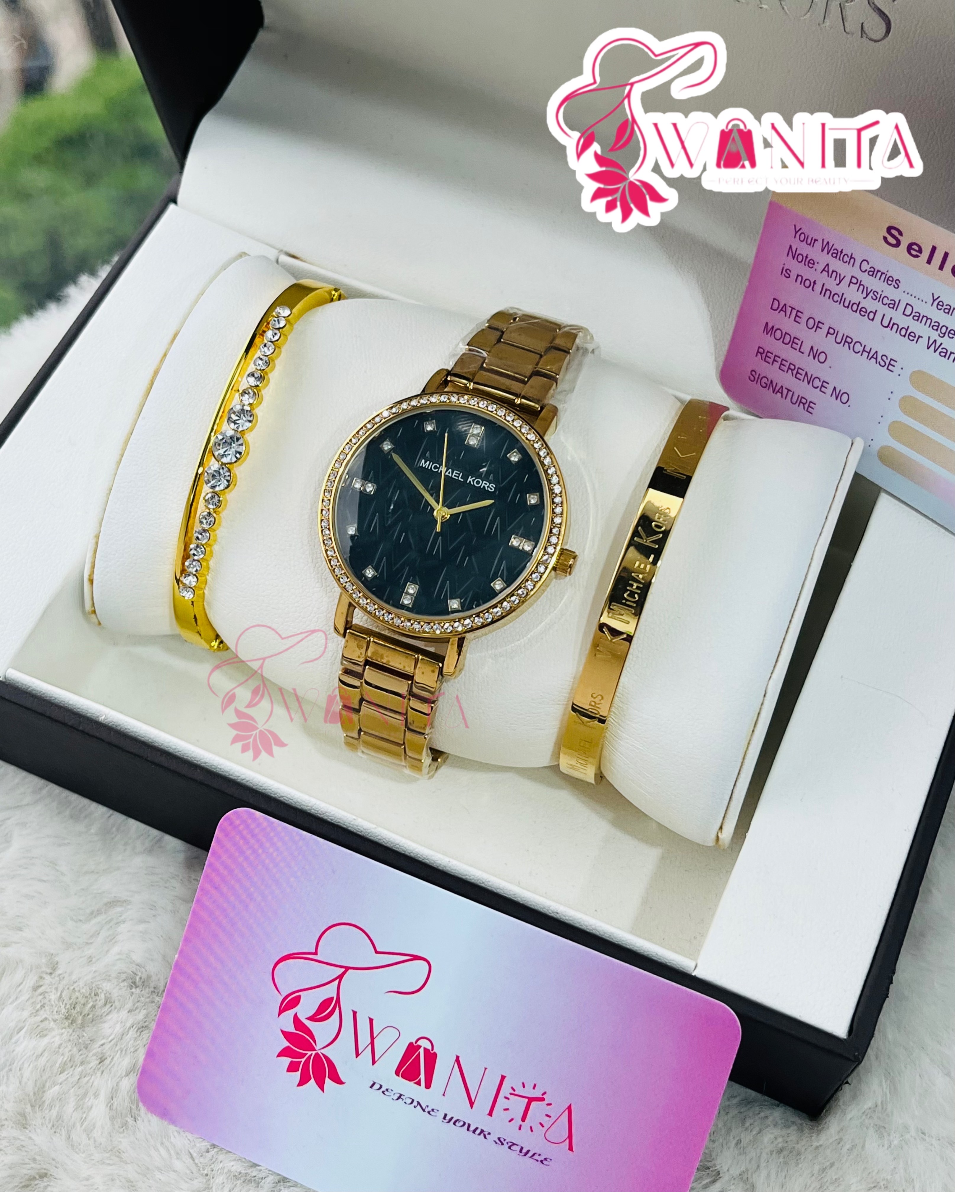 Ladies MK Golden-Black Set Box Watches
