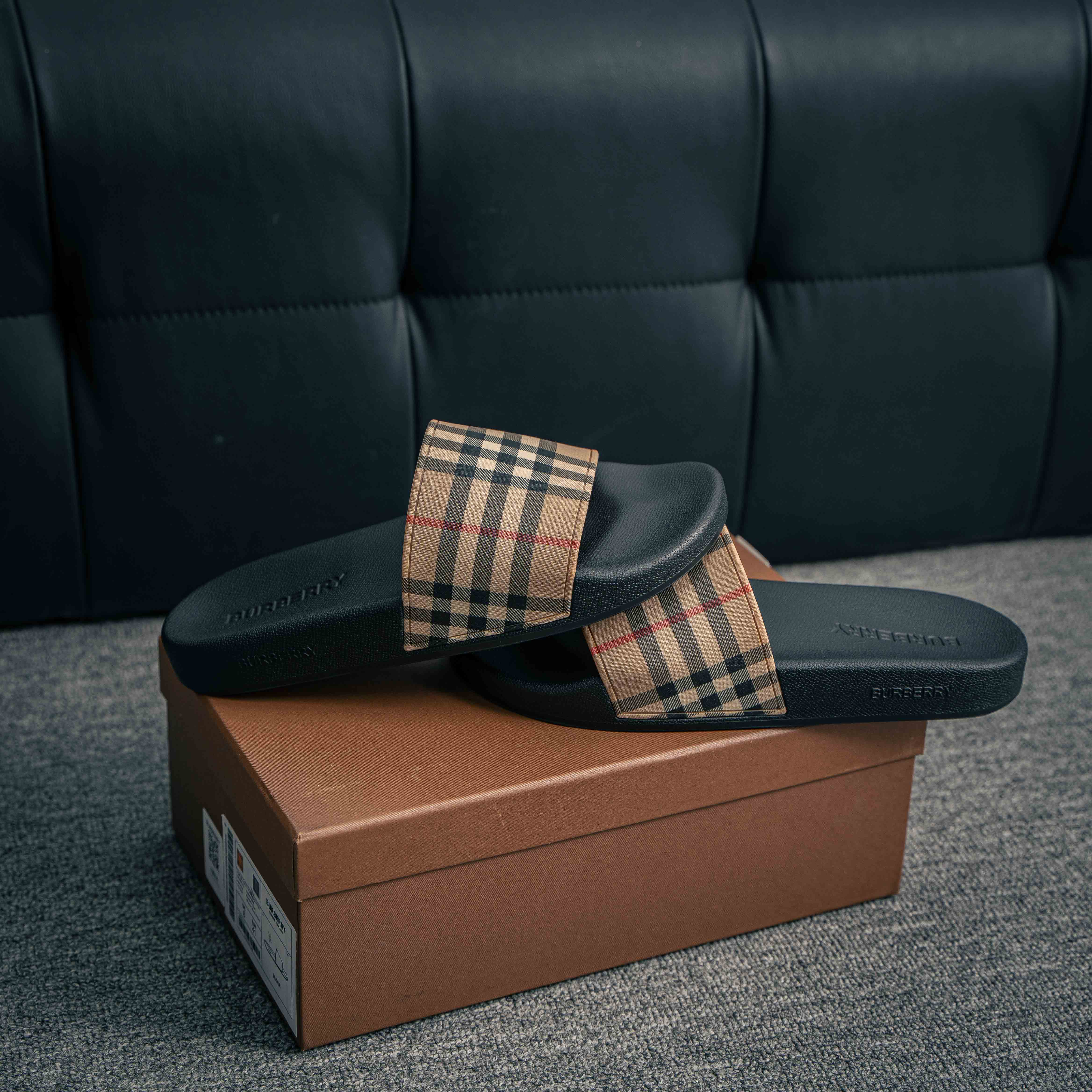 Burberry Sides (1:1)_img_1