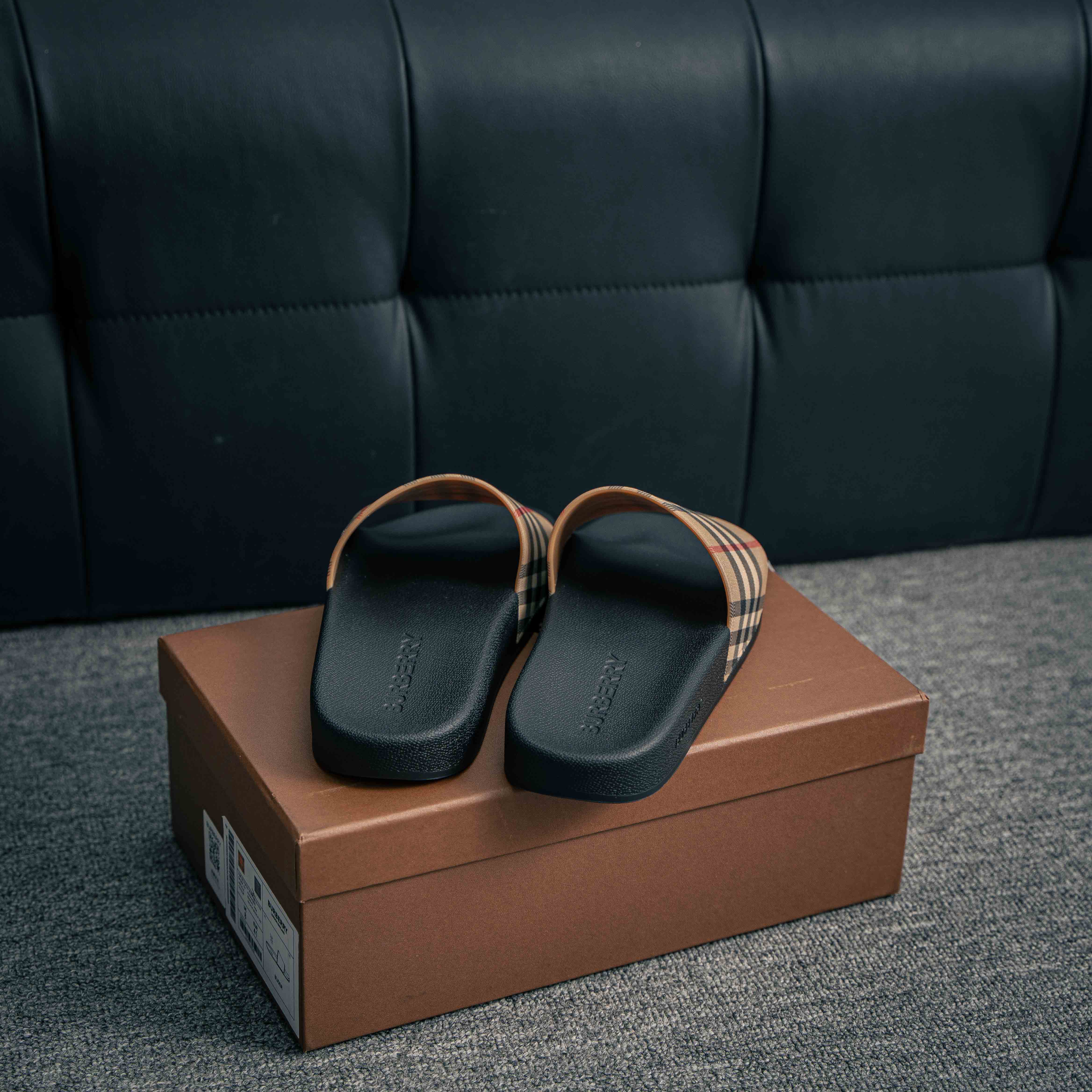 Burberry Sides (1:1)_img_4