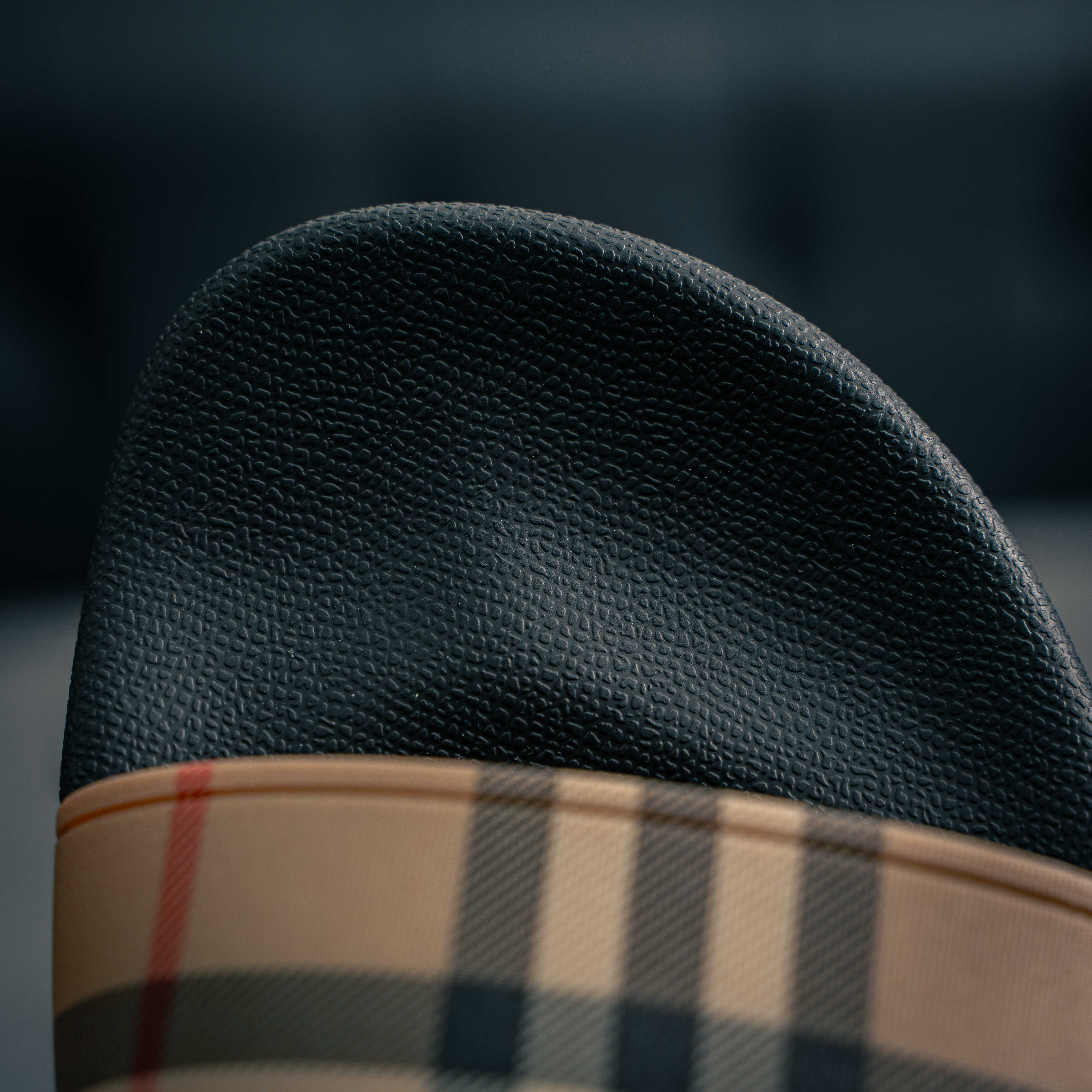 Burberry Sides (1:1)_img_5