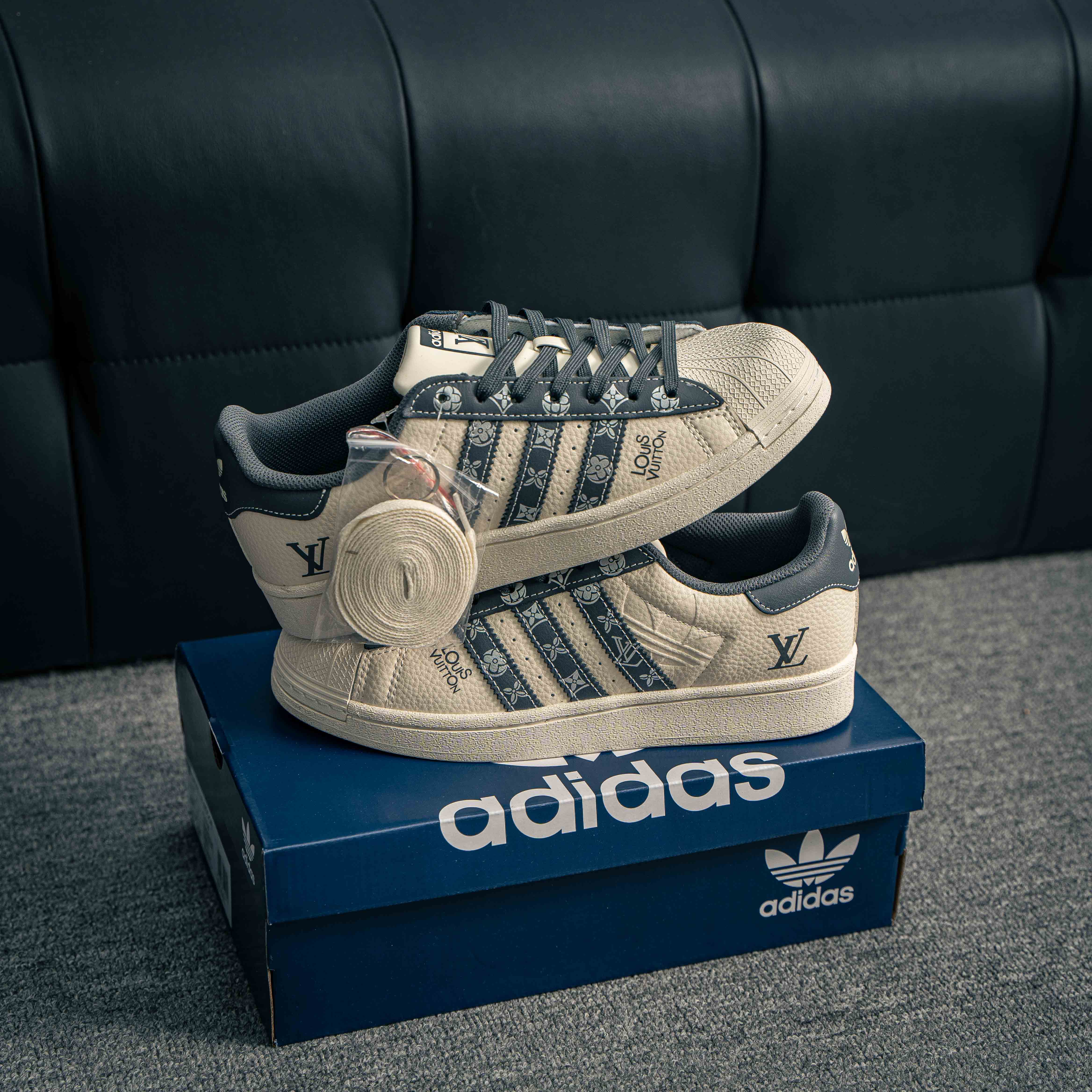 Adidas Superstar x Louis Vuitton (1:1)_img_1