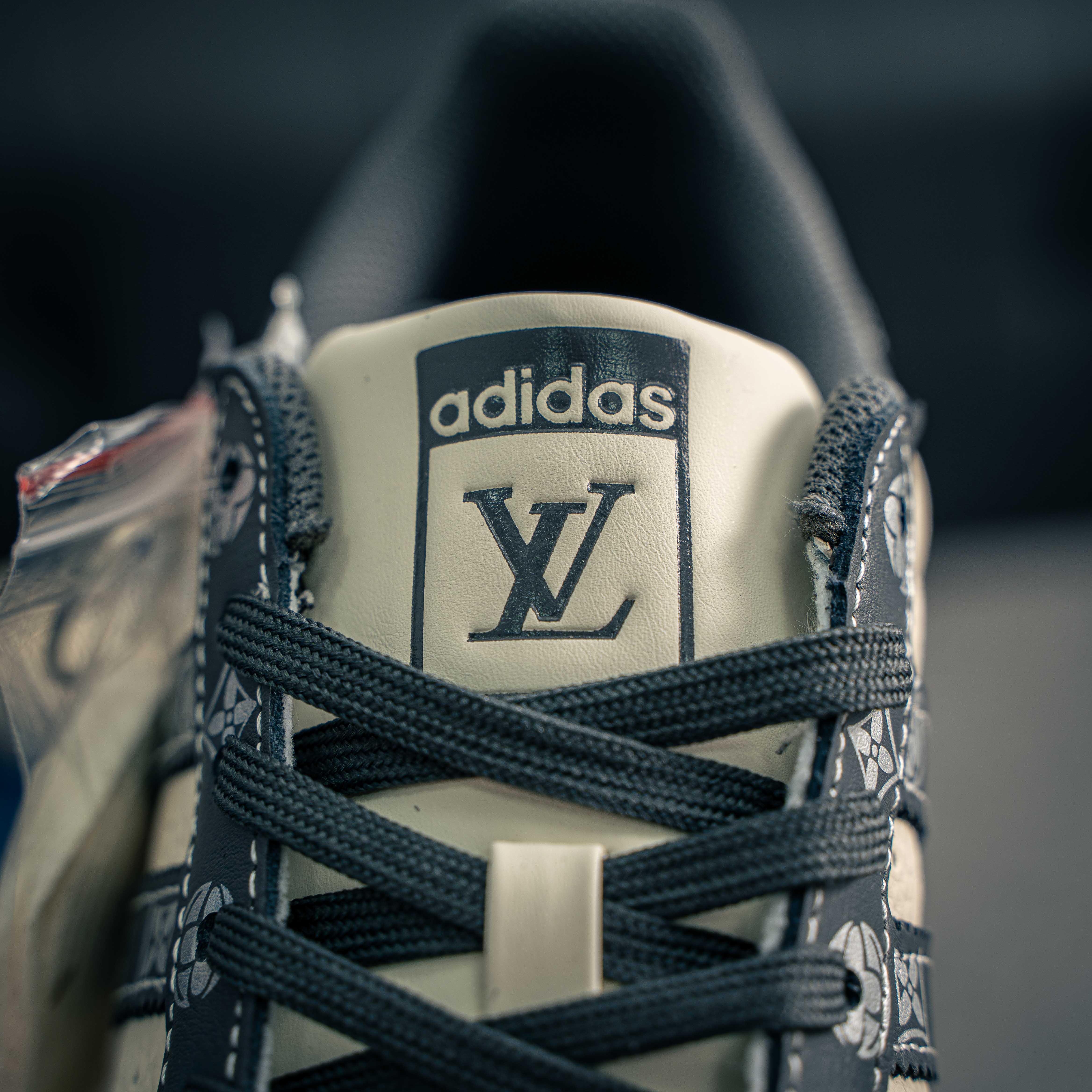 Adidas Superstar x Louis Vuitton (1:1)_img_5