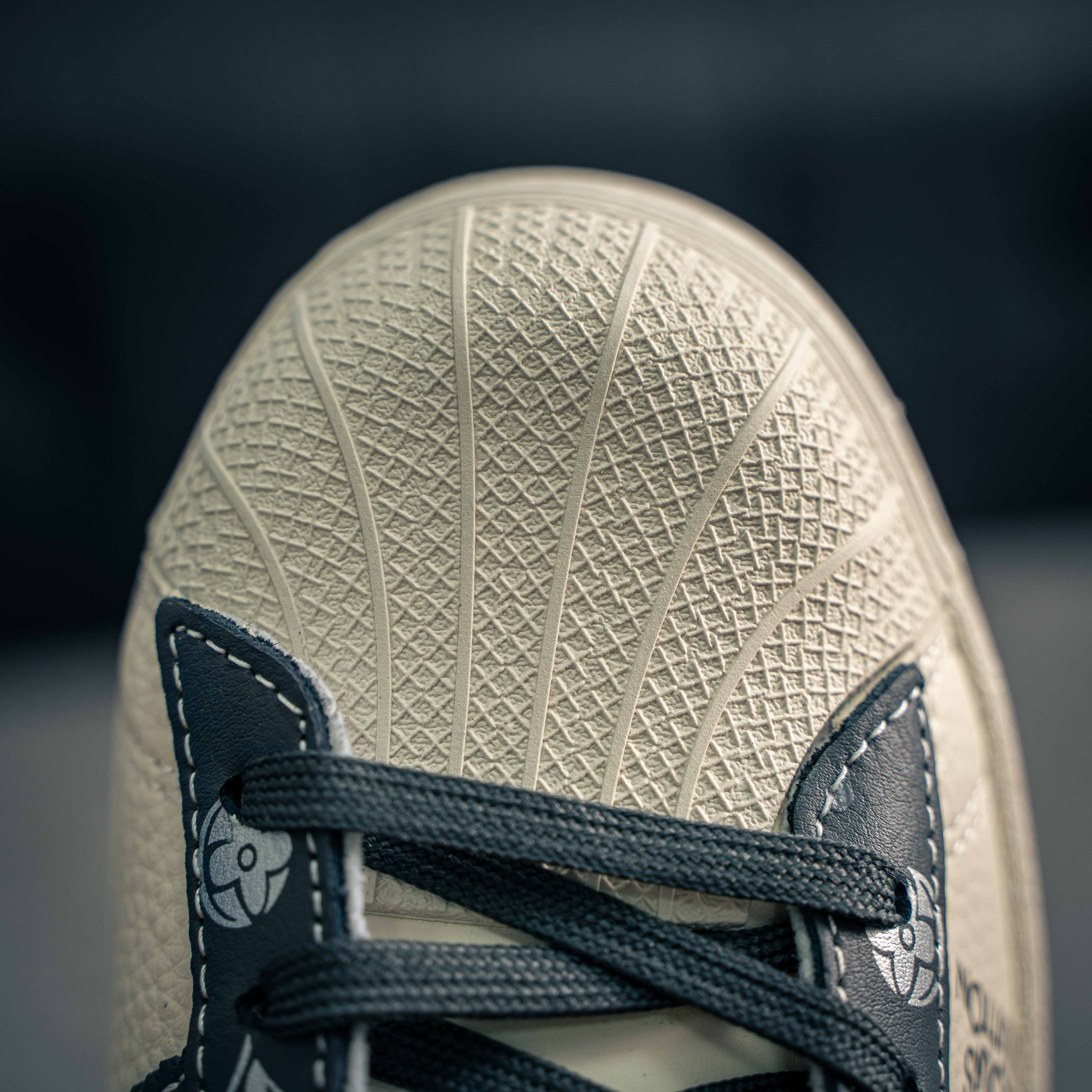 Adidas Superstar x Louis Vuitton (1:1)_img_6