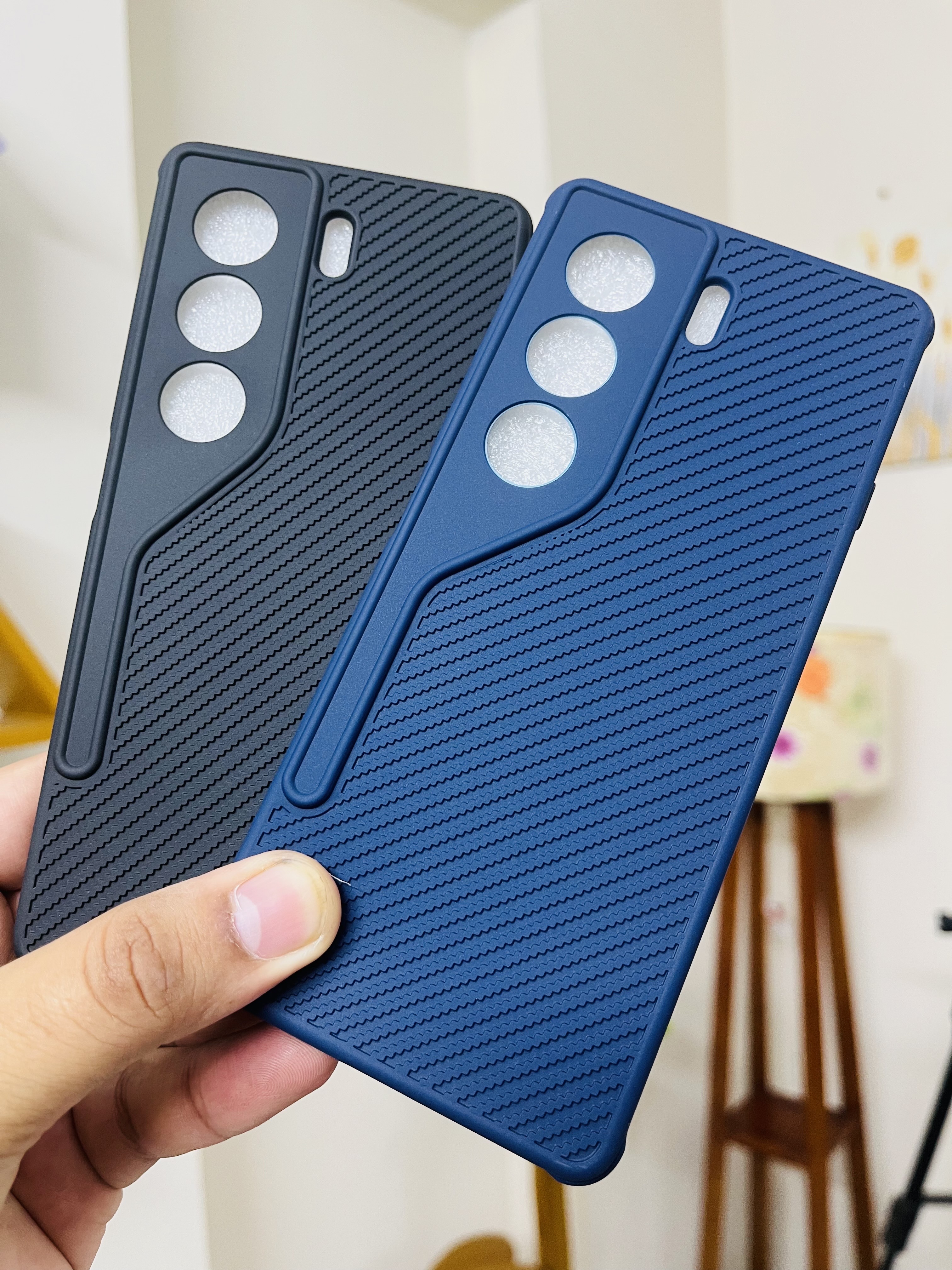 Tecno Camon 40 Pro Strip Silicone Phone Back Cover_img_2