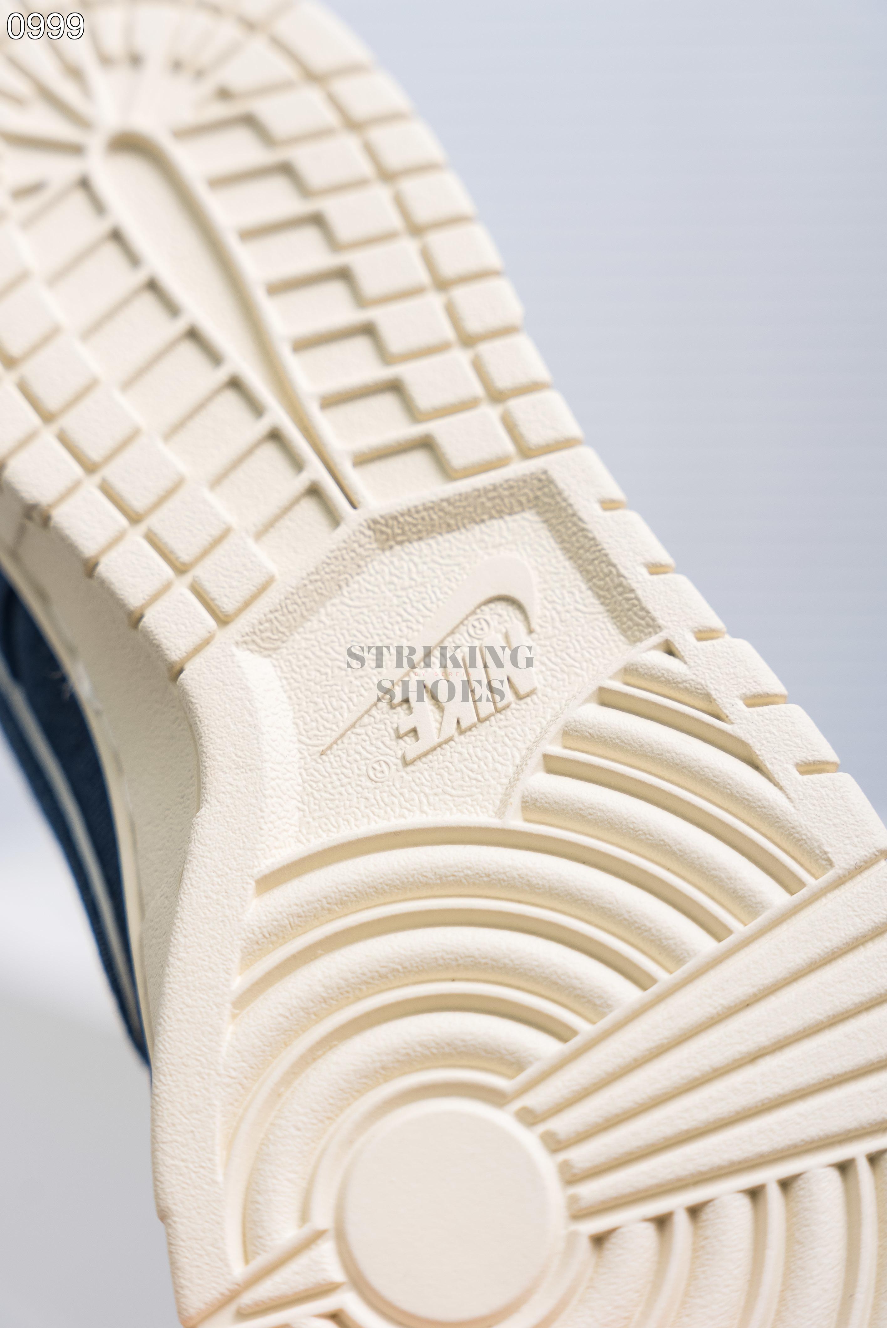 Nike SB Dunk Low Supreme_img_8