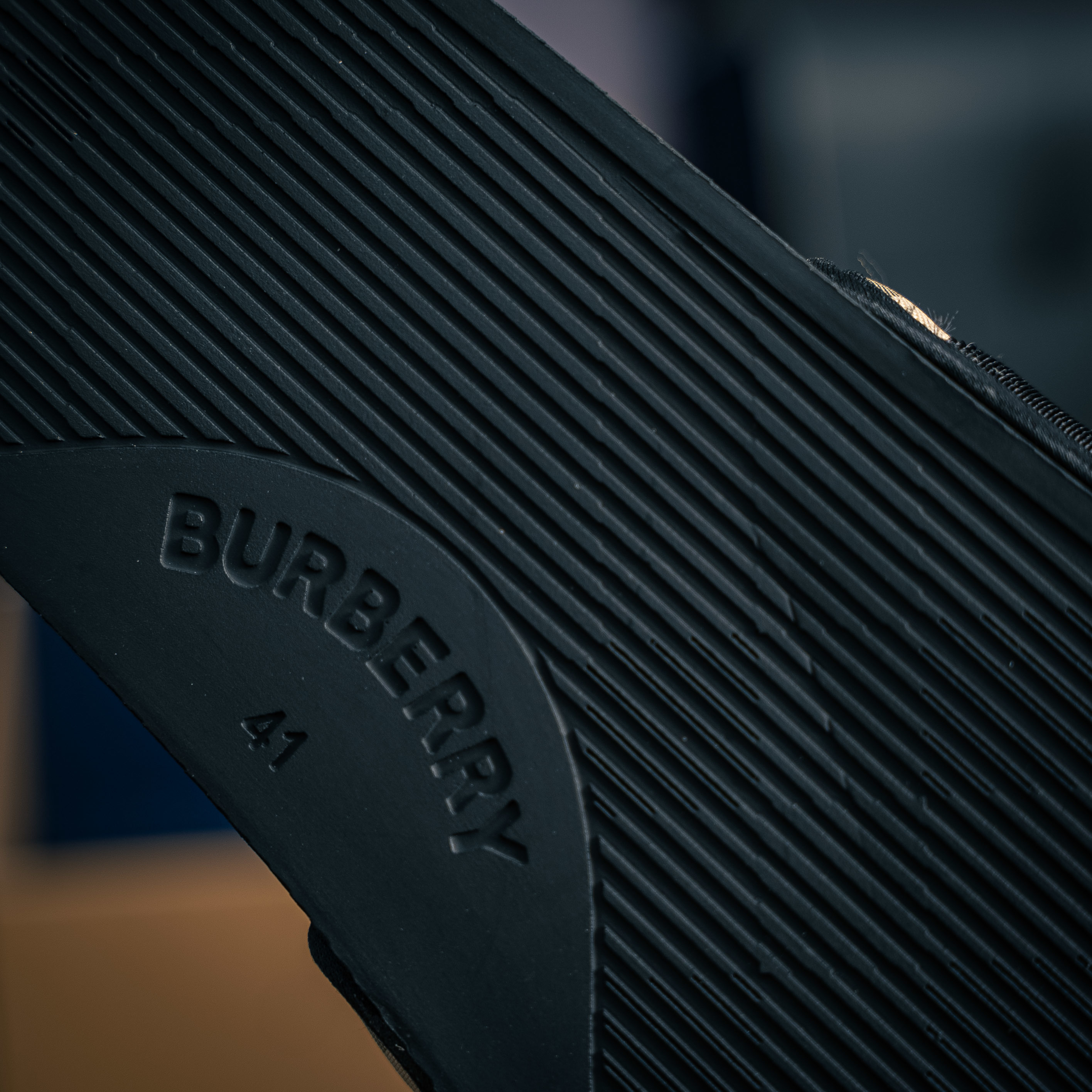 Burberry Buckled Strap Slides (1:1)_img_8