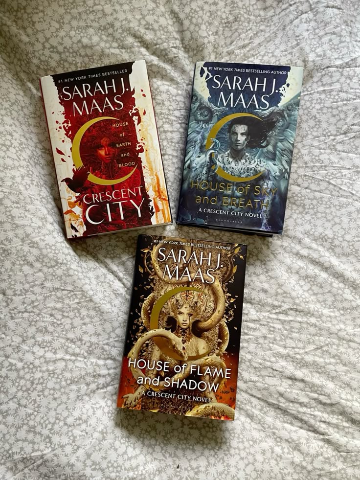 Crescent City Series(3 Books) by Sarah J. Maas_img_0