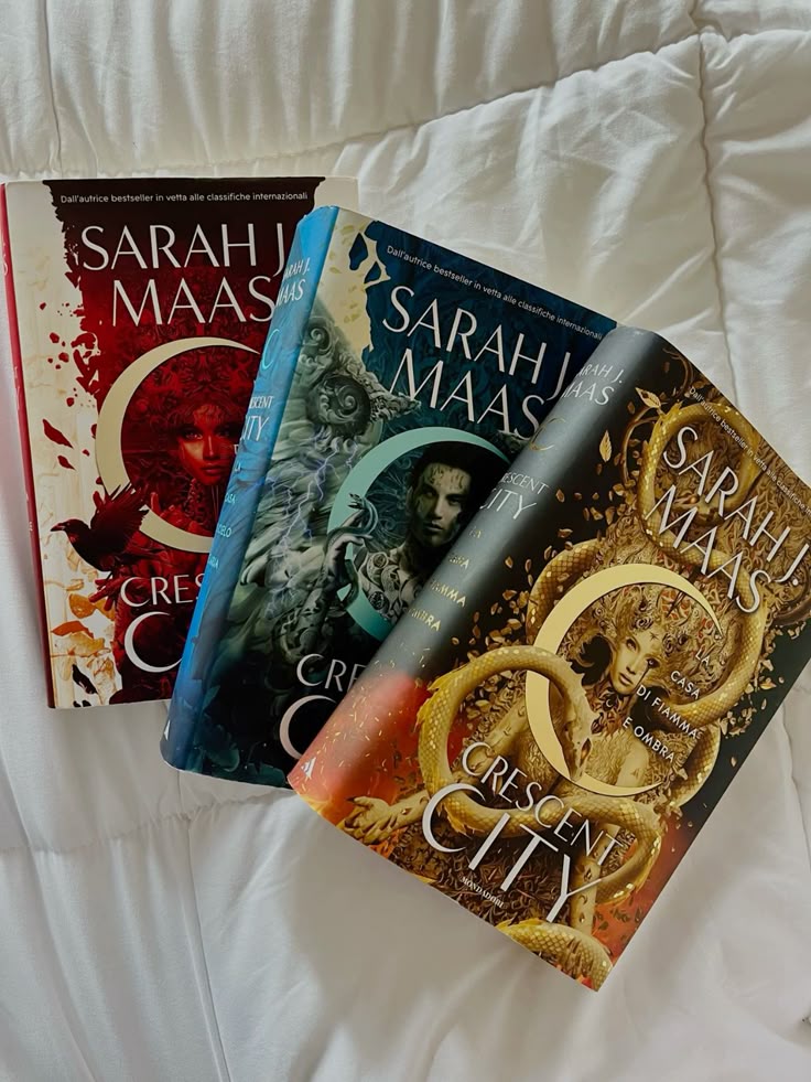 Crescent City Series(3 Books) by Sarah J. Maas_img_1