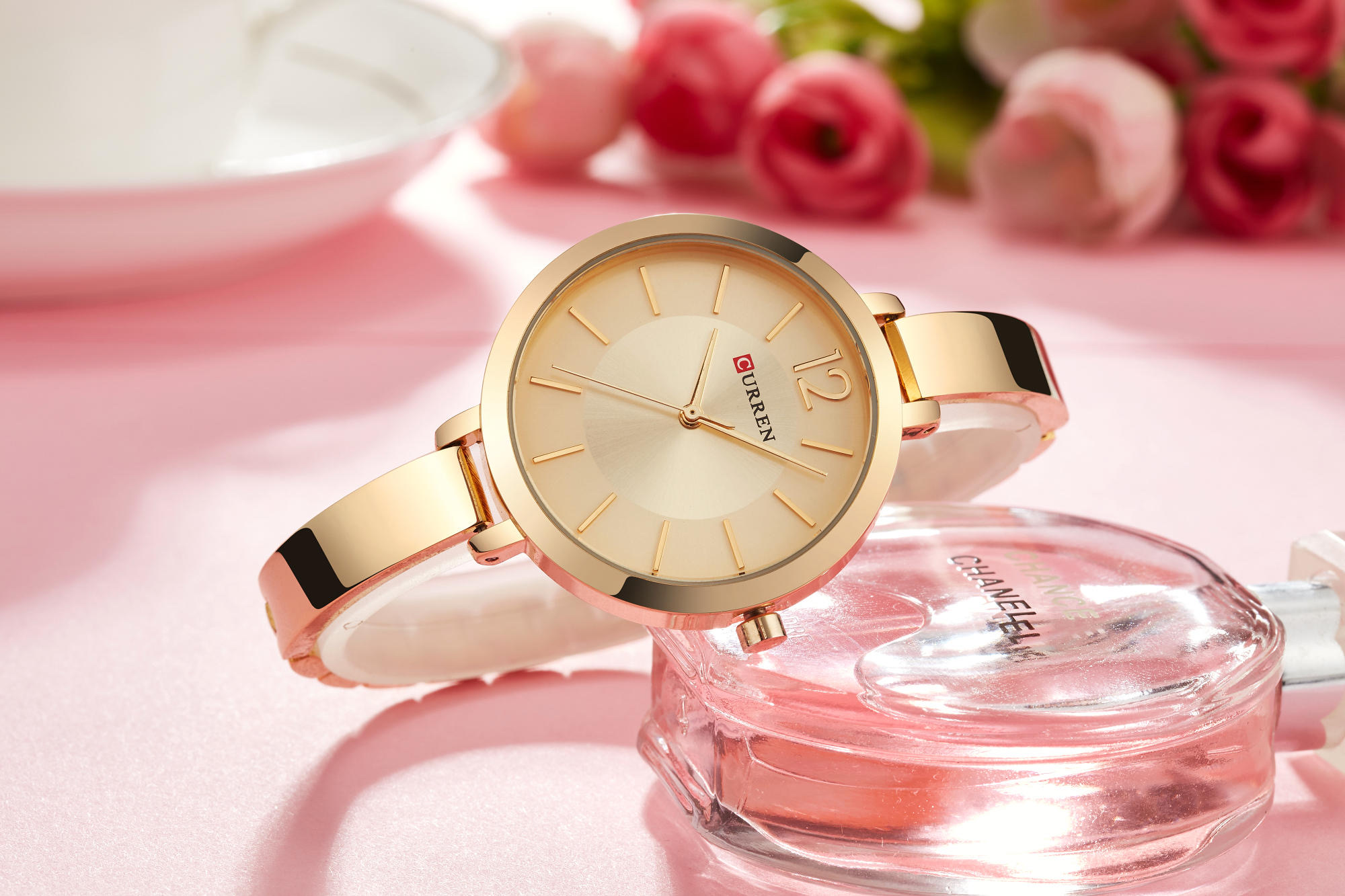 Curren 9012 Ladies Chain Watch- Golden Dial- Golden Bezel- Golden Bracelet+Chain- TF Code CR626CF_img_1