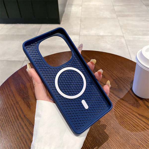 IQOO 13 Magnetic Cooling  Breathable  Protective Cover_img_2