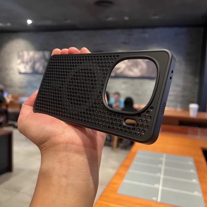 IQOO 12 Magnetic Cooling  Breathable  Protective Cover_img_3