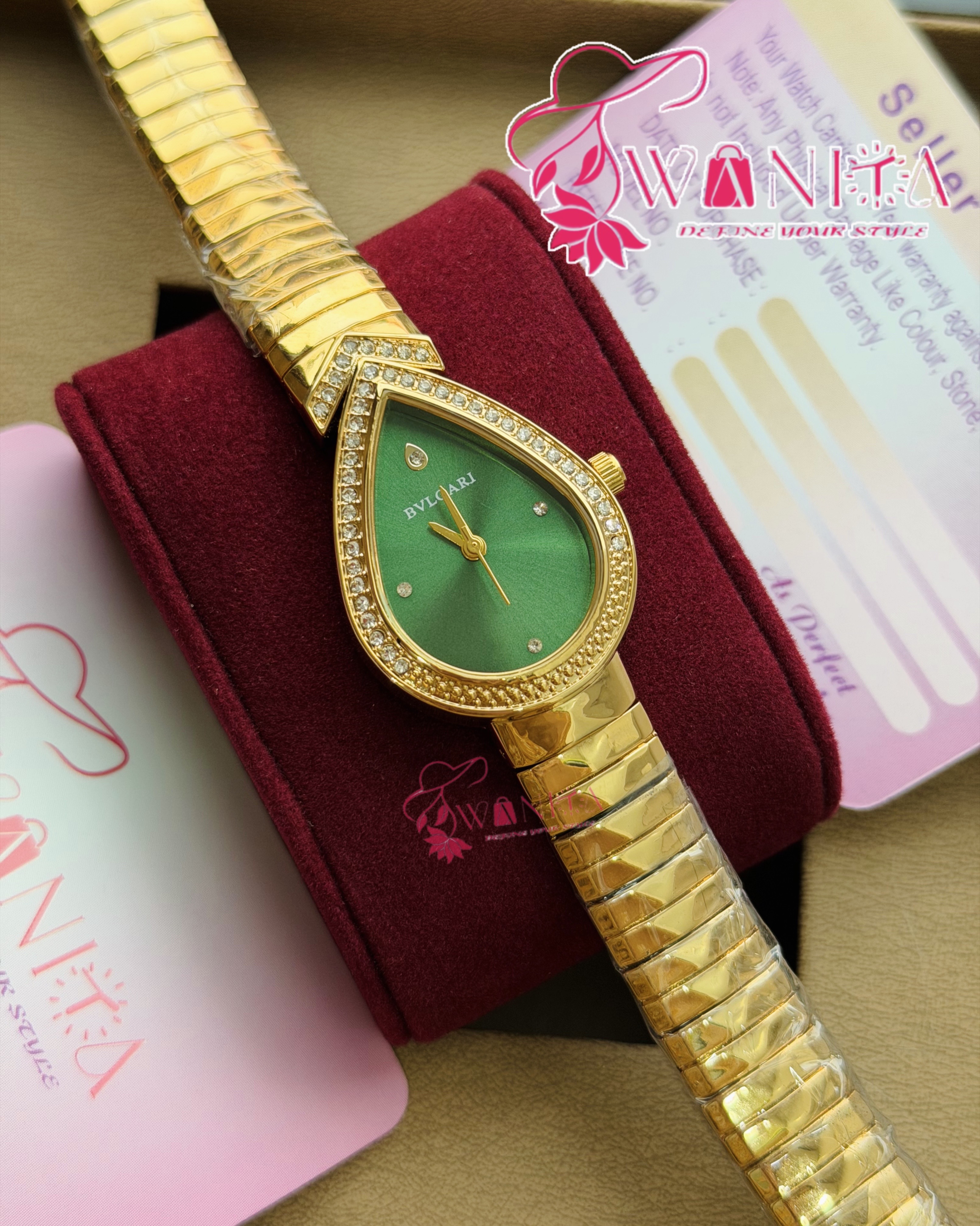 BVLGARI LADIES GOLDEN WATCH