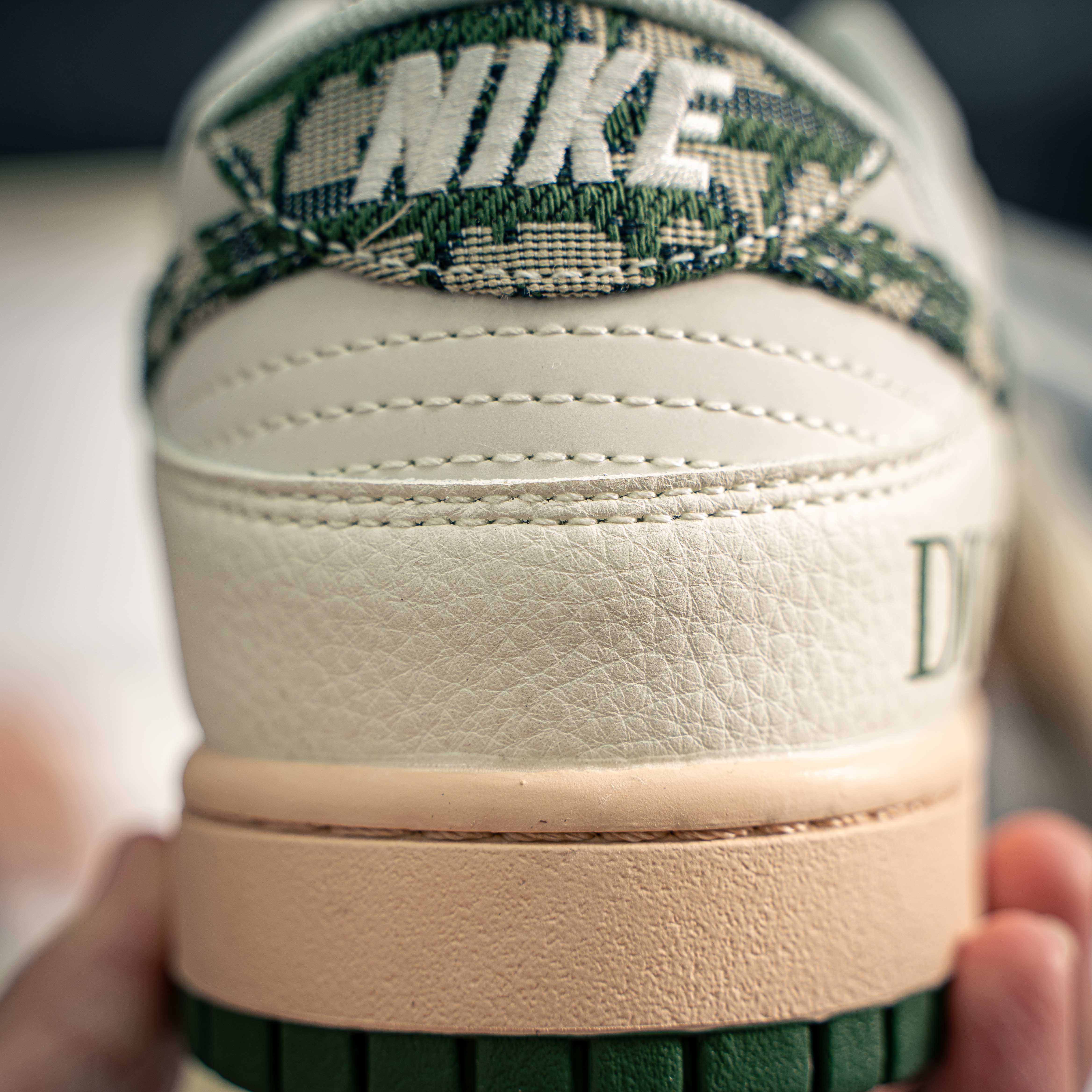 Nike SB Dunk Low x Dior  (1:1)_img_7