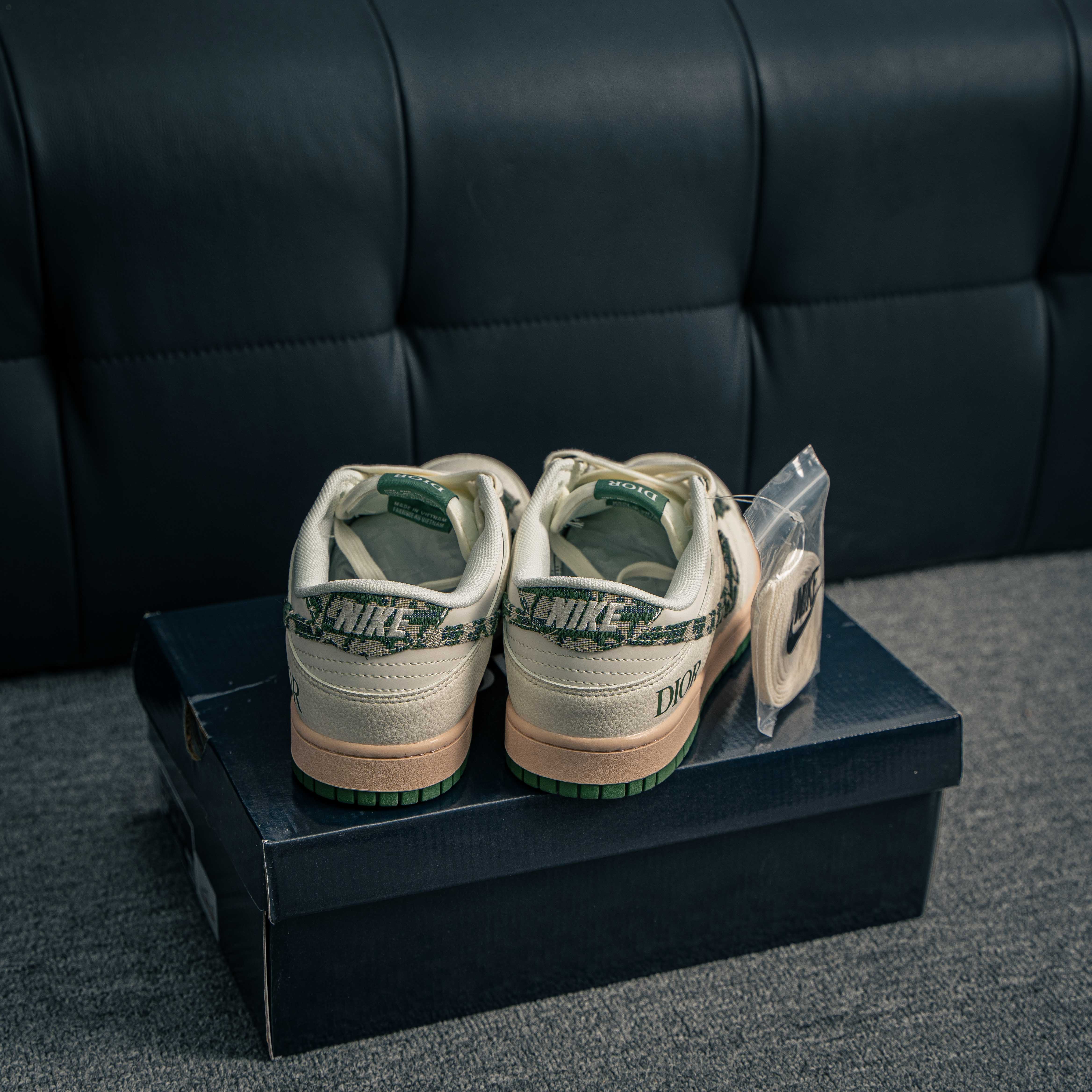 Nike SB Dunk Low x Dior  (1:1)_img_8