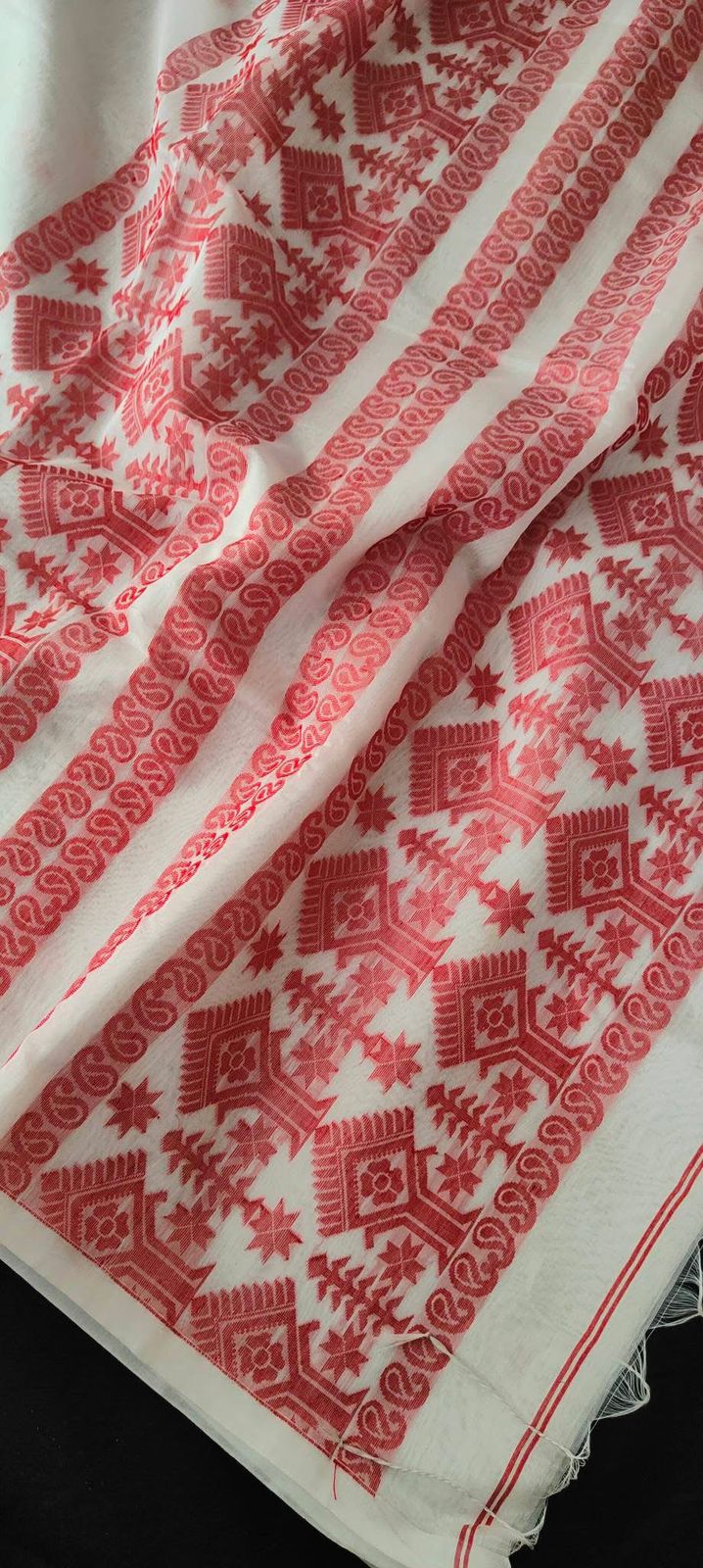 শুভ্রস্বপ্ন | প্রিমিয়াম সফট কটন শাড়ী |