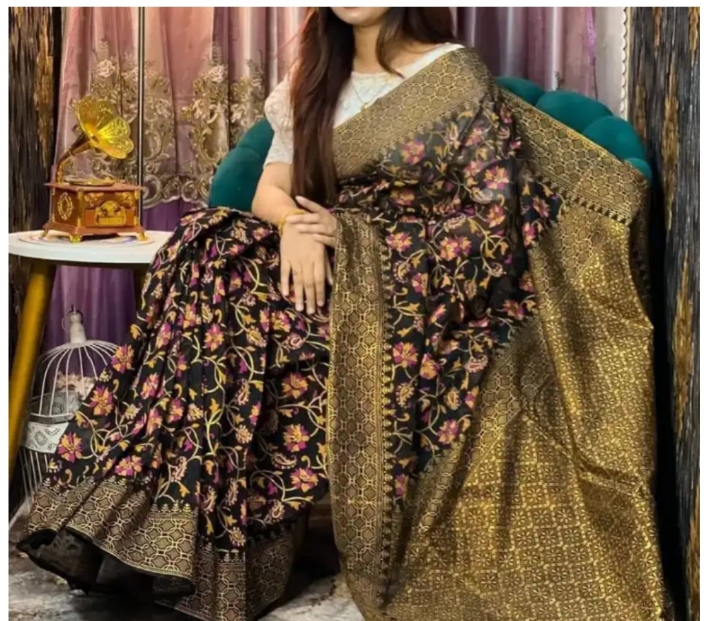 মহিলাদের জন্য স্ক্রিন প্রিন্ট জাপানি সিল্ক শাড়ি ঐতিহ্যবাহী ডিজাইন