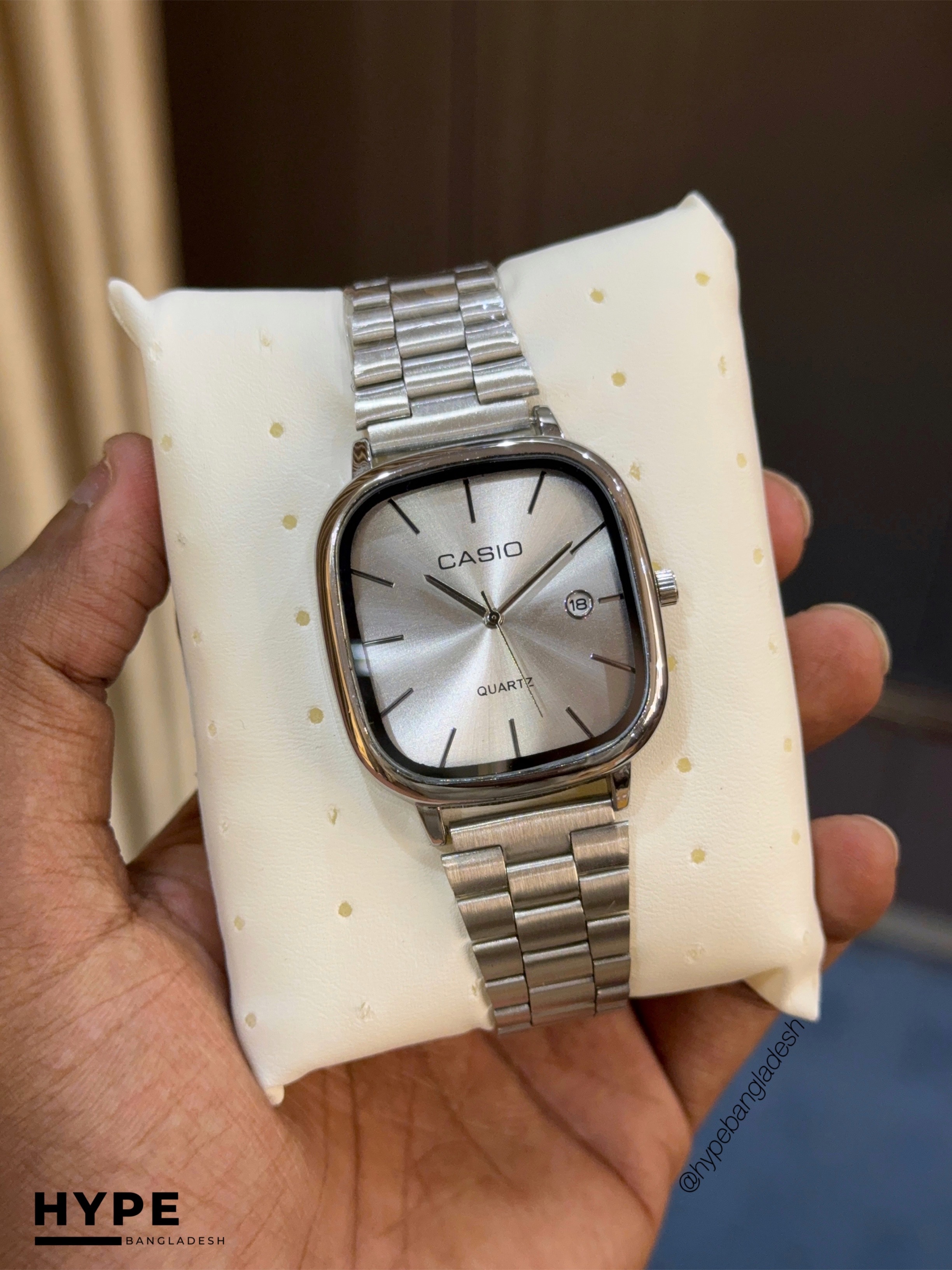 CASI0 Vintage Square Watch For Men (Silver-White)_img_0