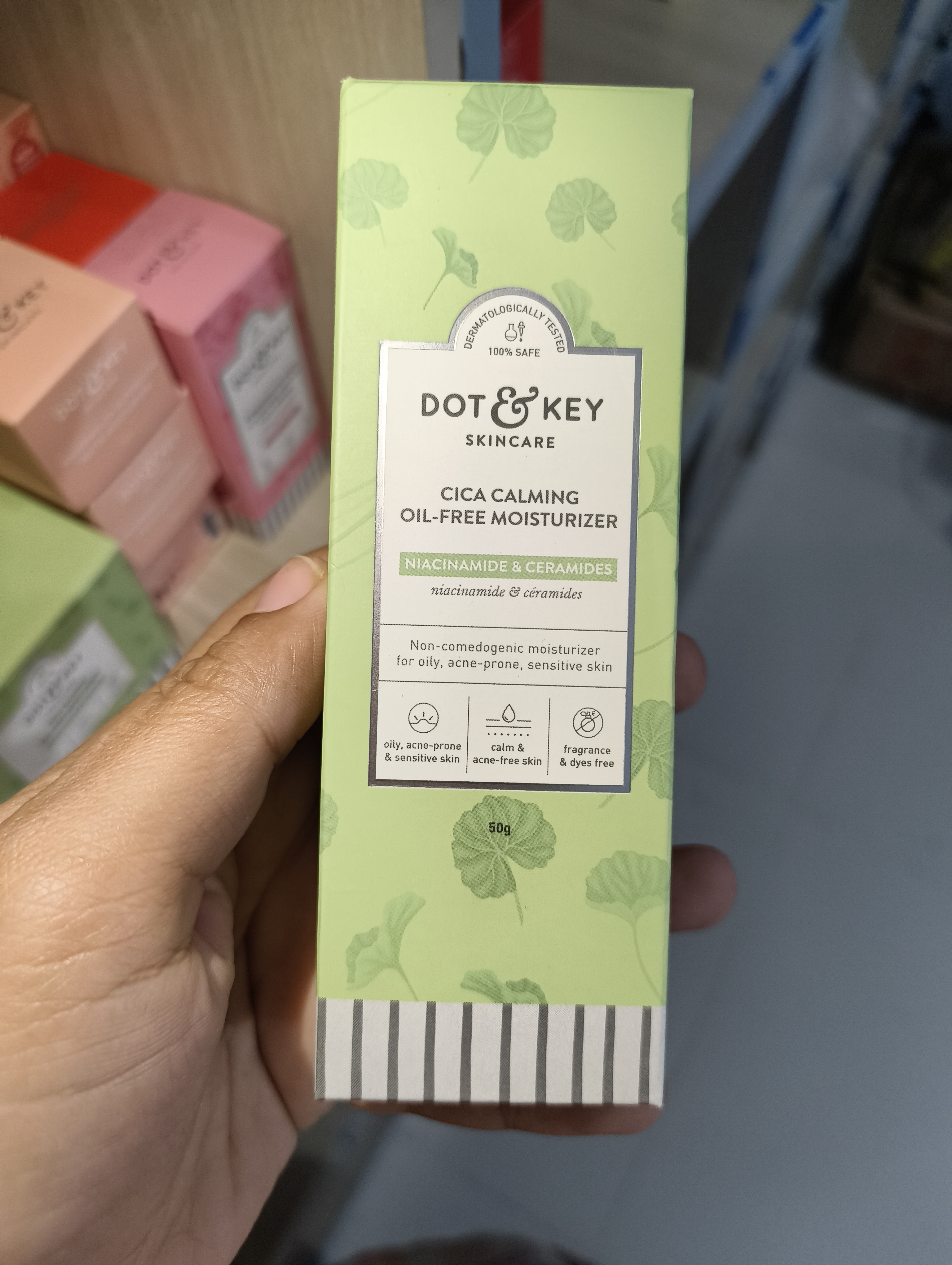 Dot & Key Cica Calming Oil Free Moisturizer 50g_img_2