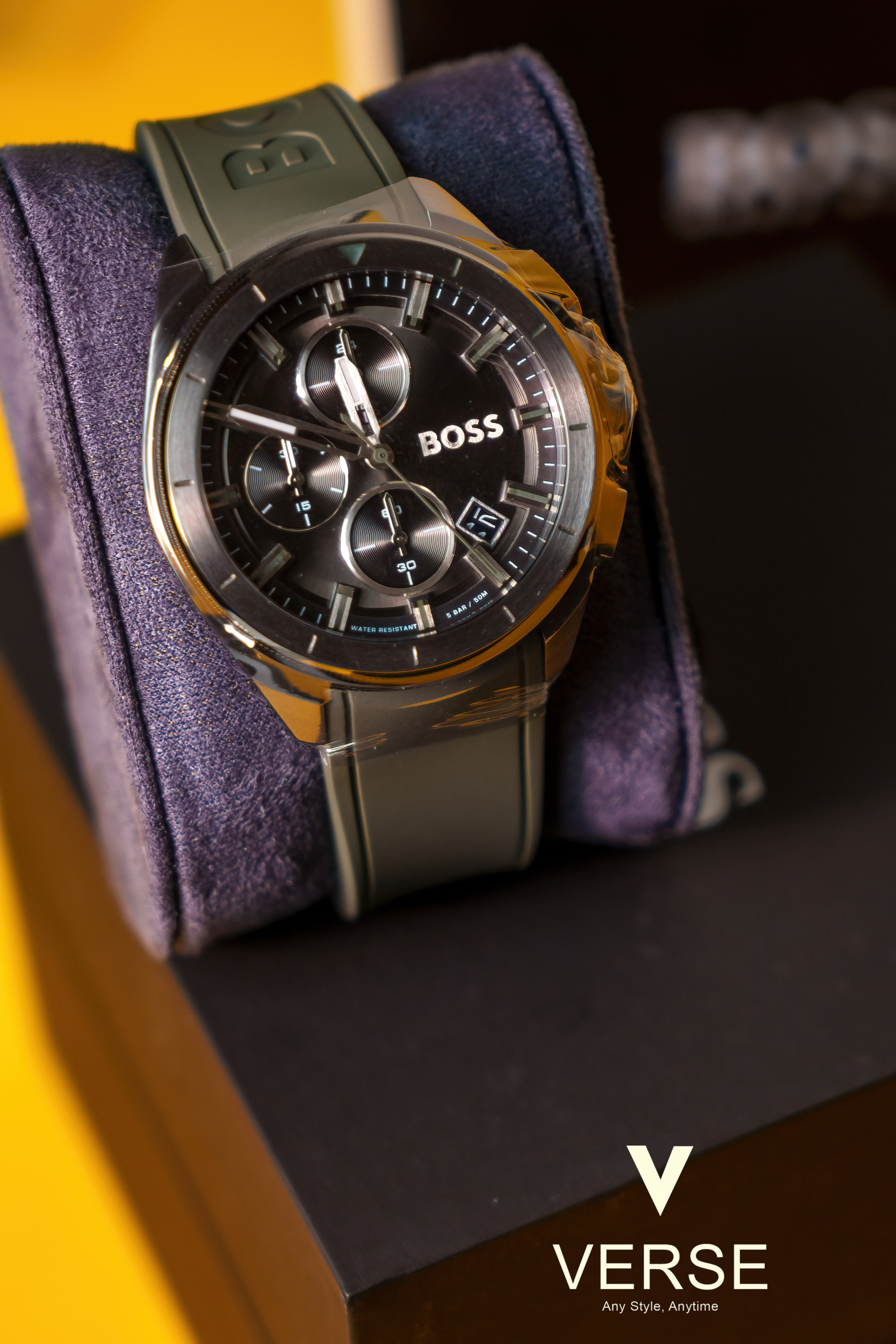 Hugo Boss Volane 1513952 Men’s 43 mm Gray Chronograph – Green Strap