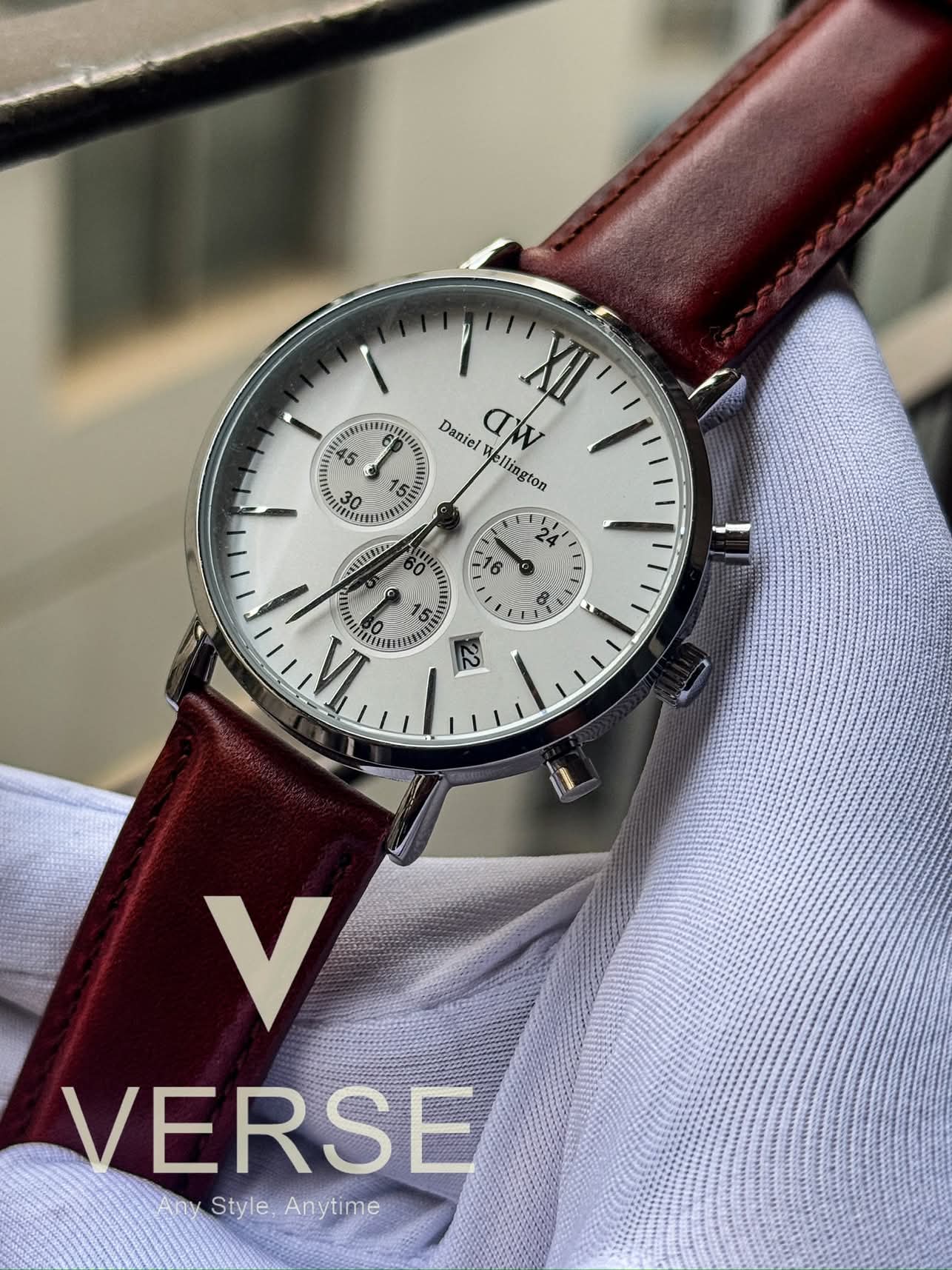 DW brown belt white dial