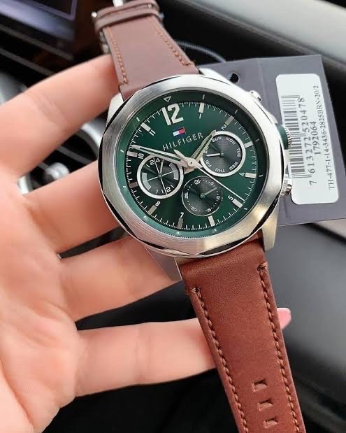 Tommy Hilfiger Lars 1792064 Men’s 46 mm Quartz Multifunction – Green Dial & Brown Leather Strap_img_1