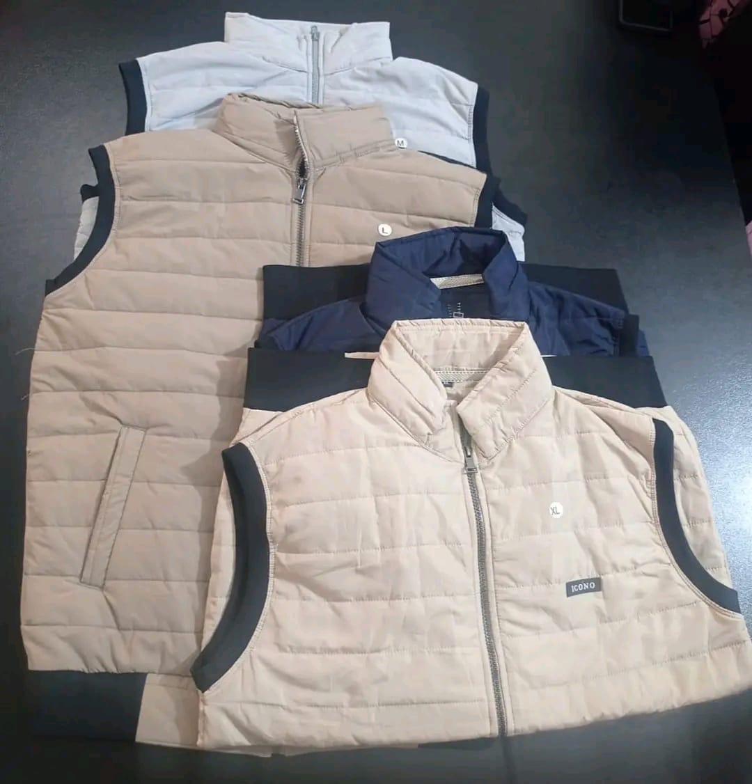 ICONO MEN Light Grey Half Quilted Vest_img_1