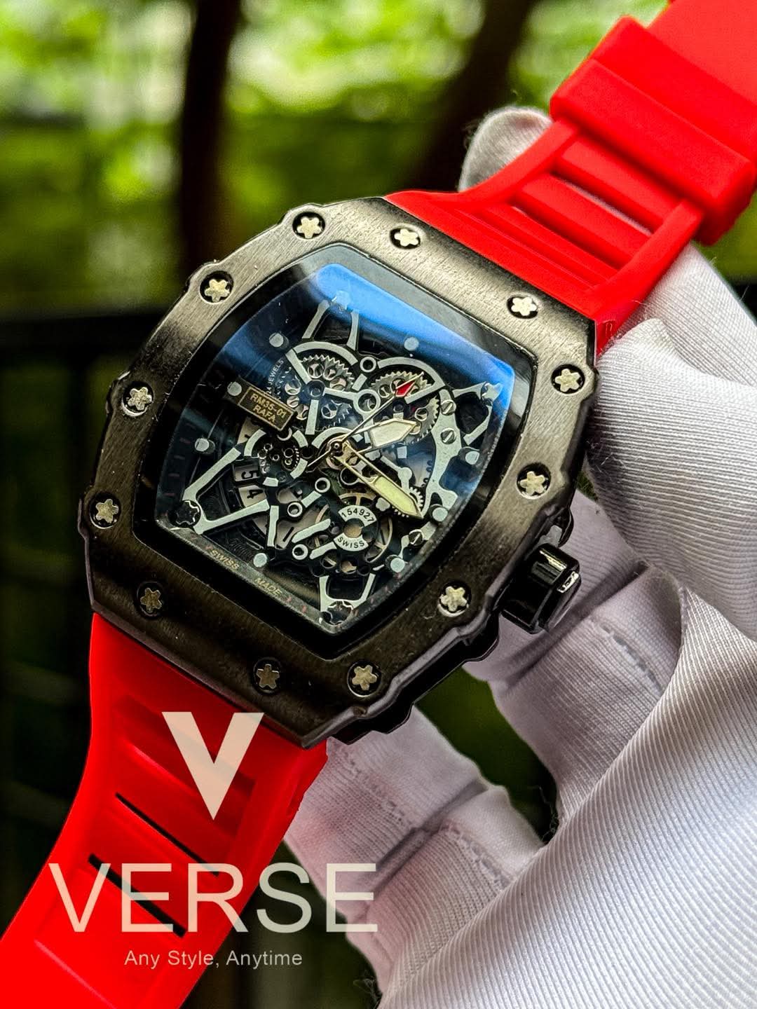 Rm black case red belt