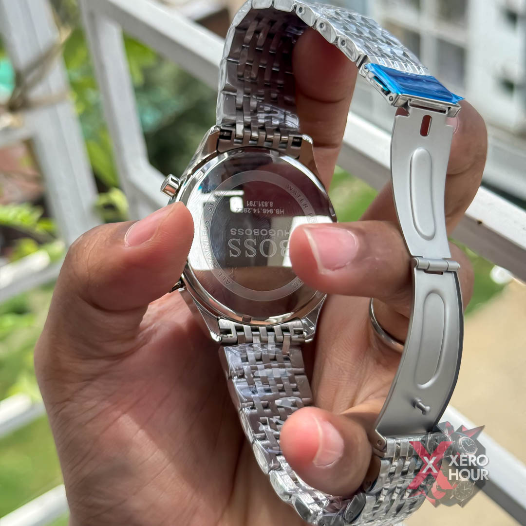 Hugo Boss Chronograph |Single Tone White Dial_img_3