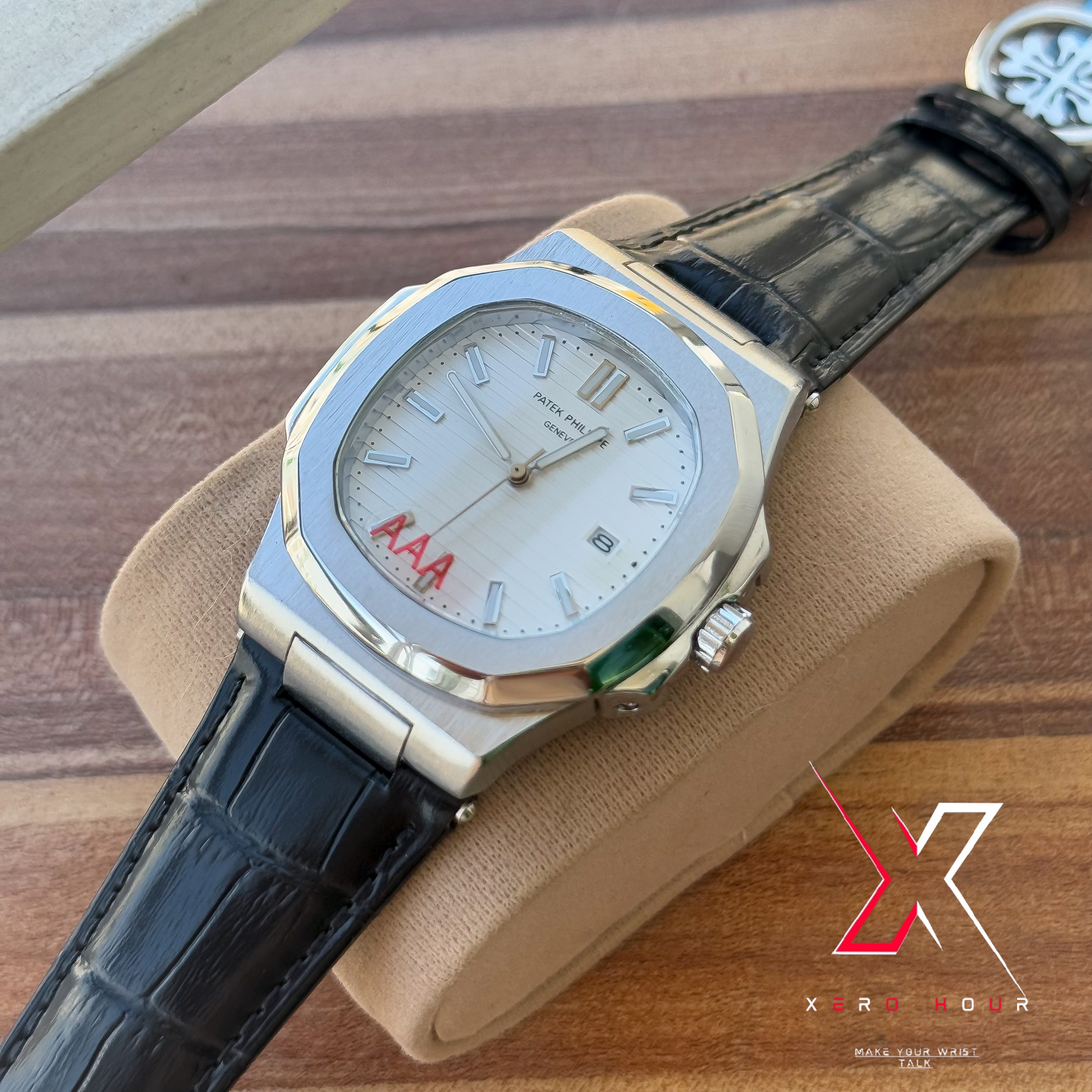 Patek Philippe | Nautilus | Single Tone Leather Belt | White Dial_img_0