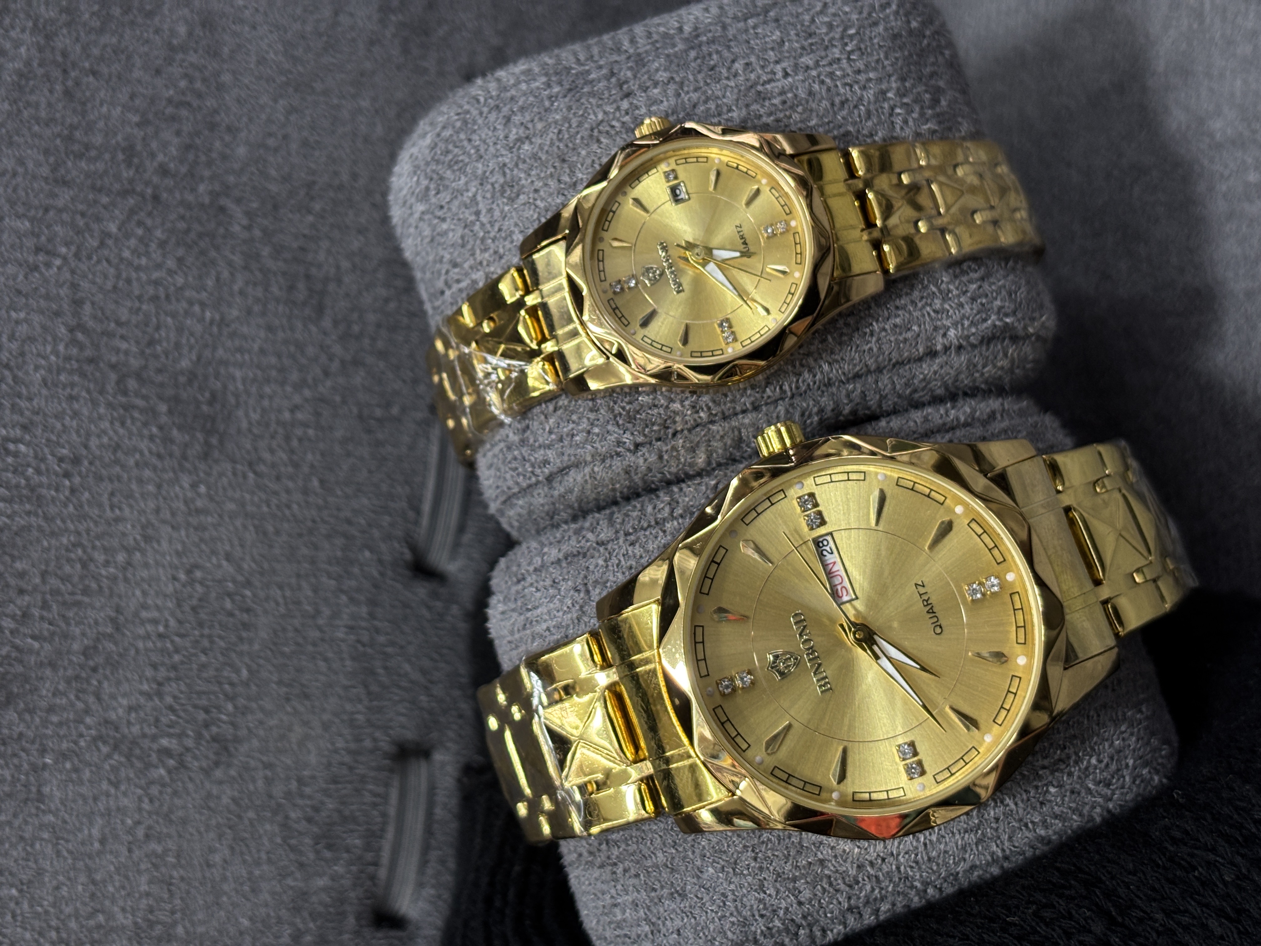 Binbond couple watch_img_1