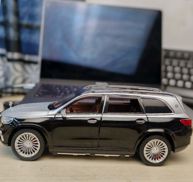 Mercedes-Maybach GLS 600 1/24 Diecast Model Car Sound & Light_img_2