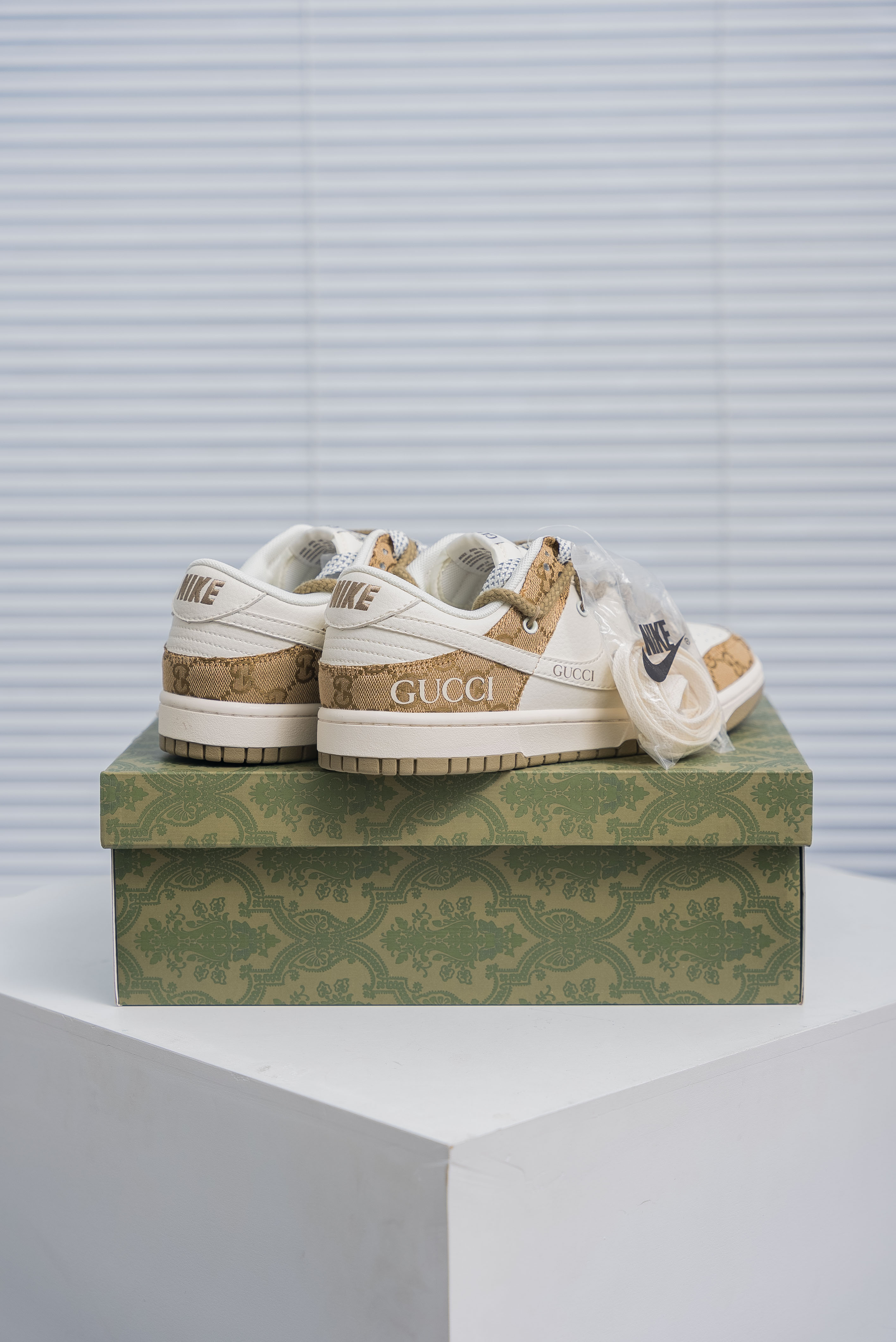 Nike SB Dunk Low X Gucci (1:1)_img_4