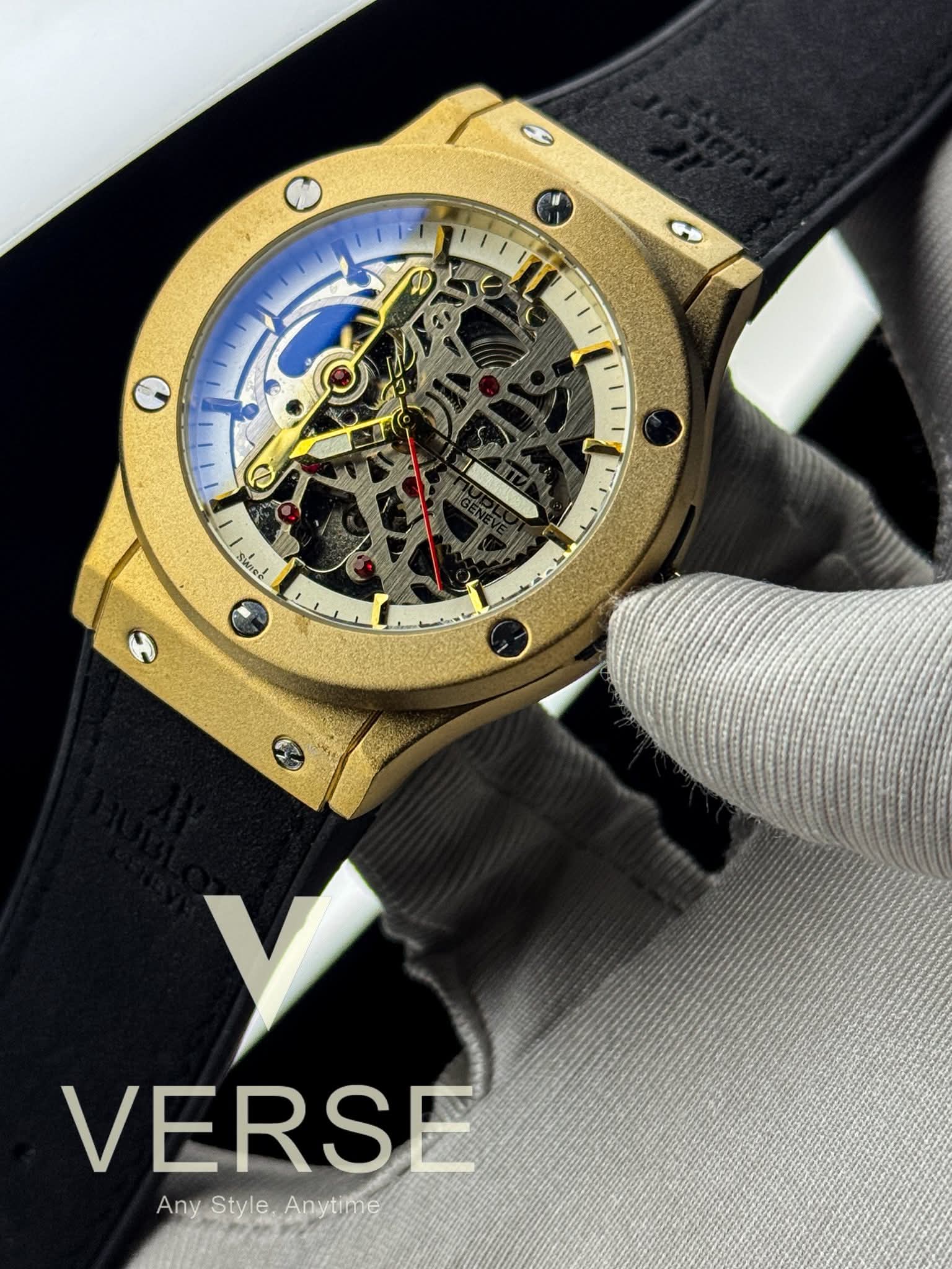 Hublot Automatic Belt Gold Case Openworked White-Gold Dial_img_1