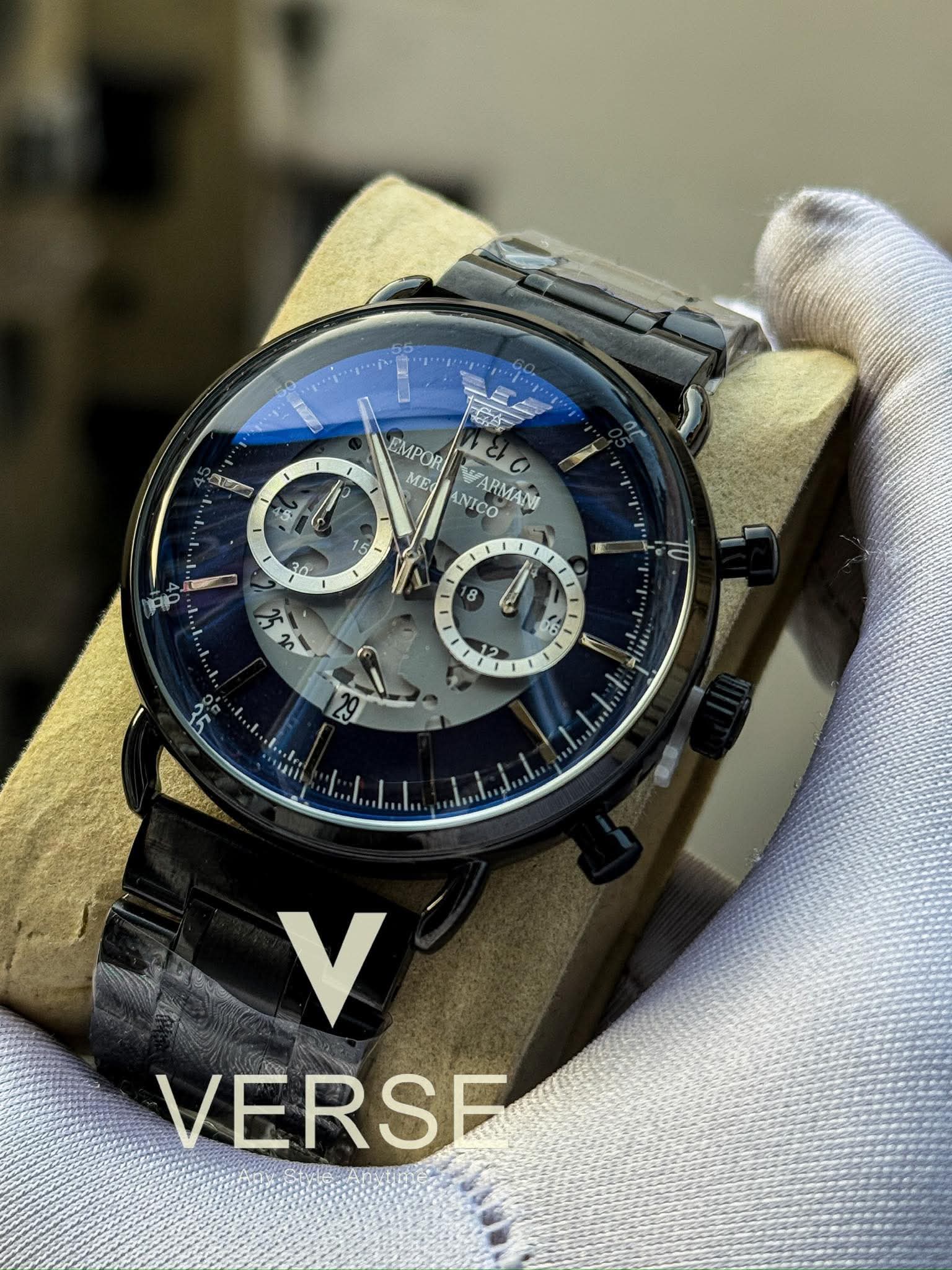 Armani oval glass black chain blue dial