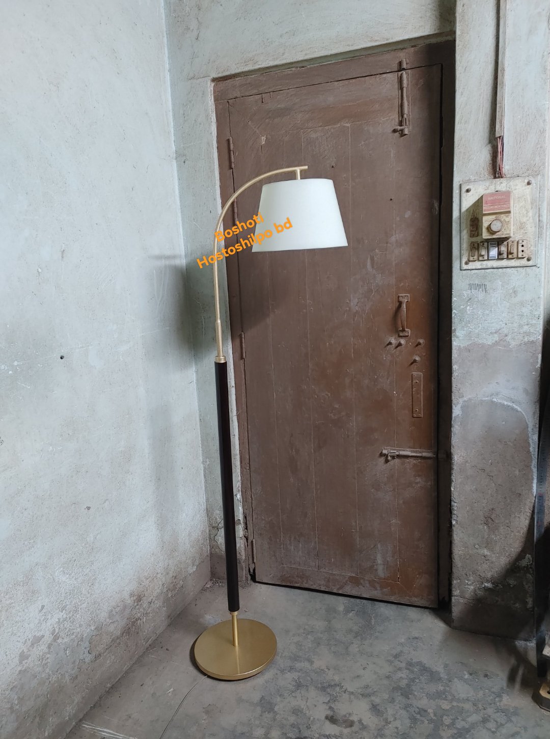 Corner stand lamp_img_3