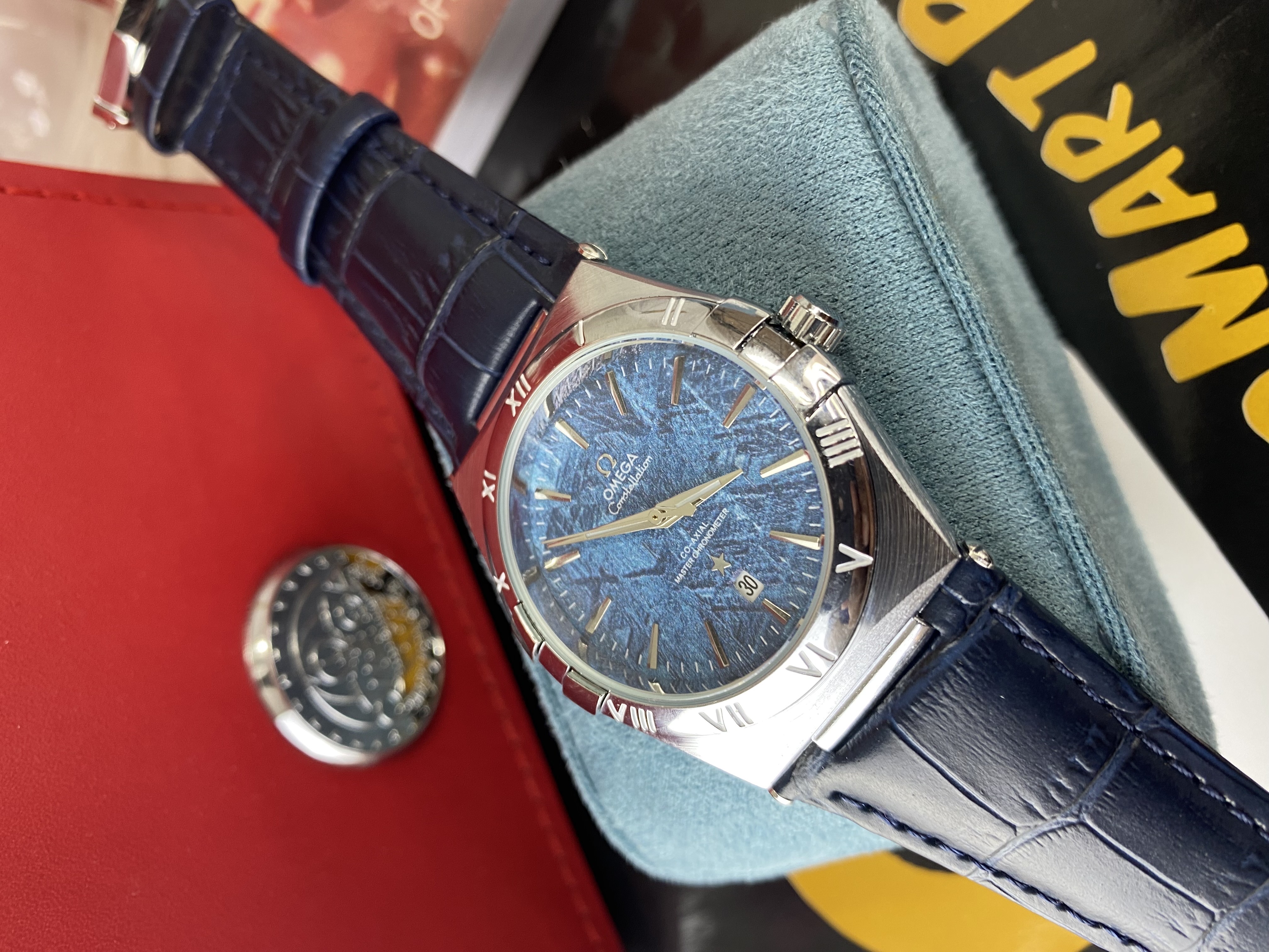 Omega constellation blue dial sweep movement_img_1